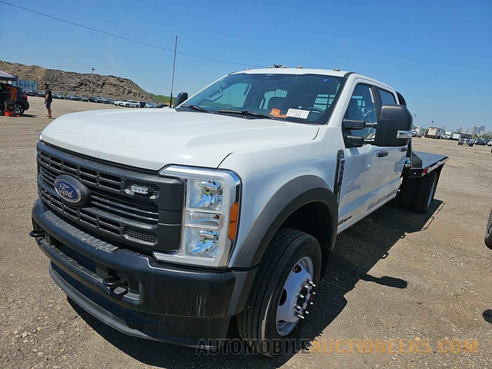 1FD0W5HT5PEC36467 Ford Super Duty F-550 2023