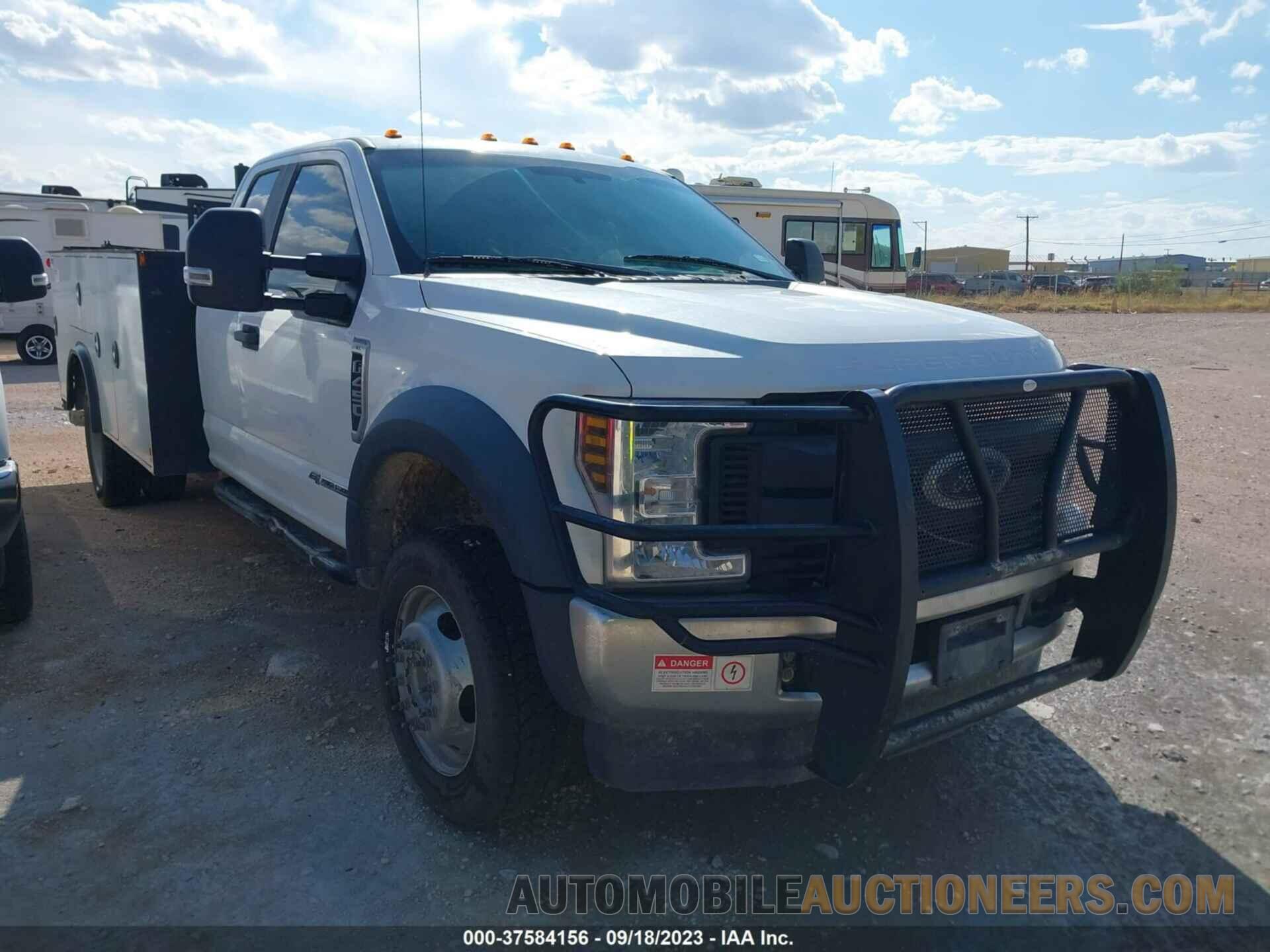 1FD0X4HT5JEC49069 FORD SUPER DUTY F-450 DRW 2018