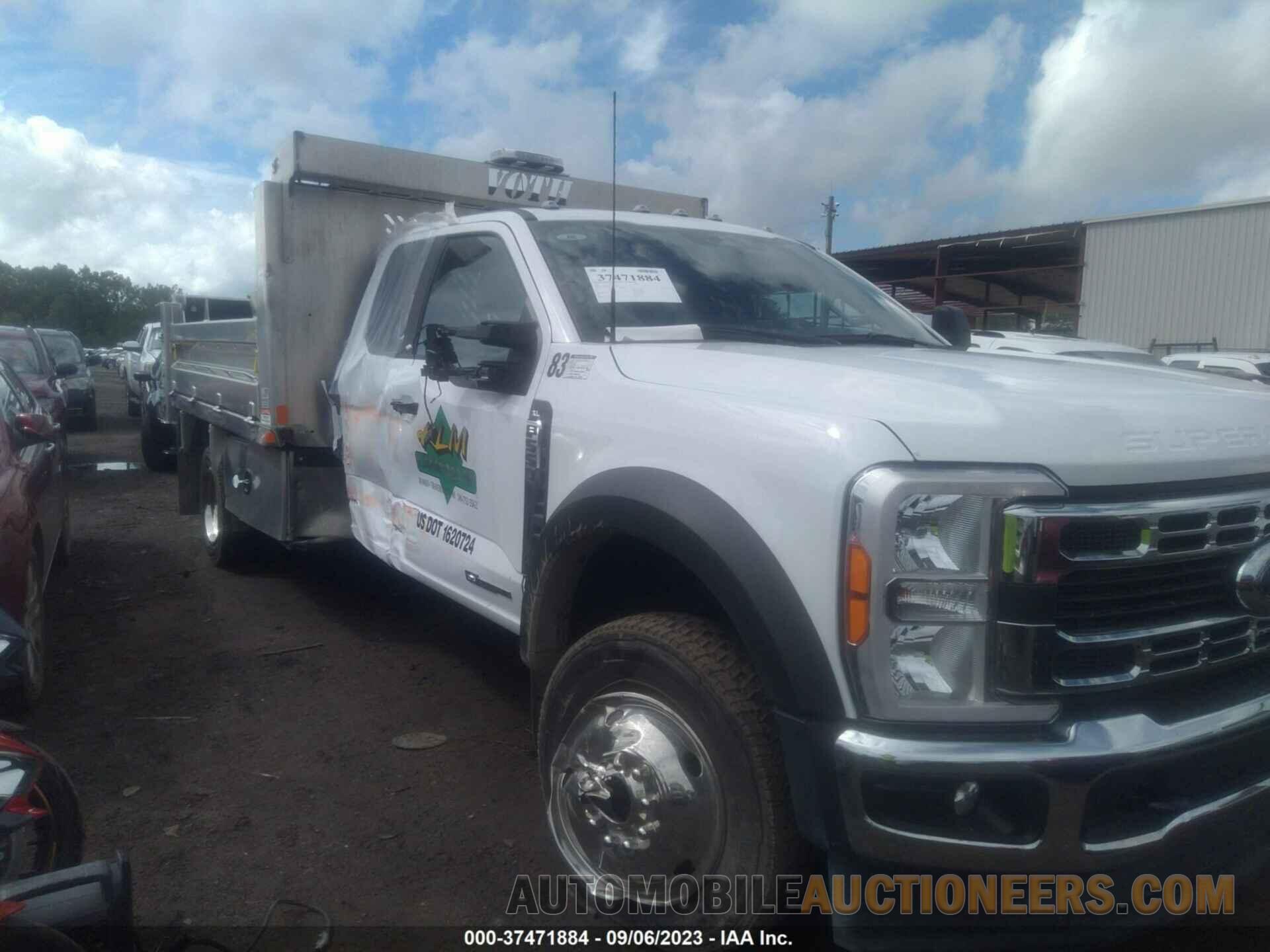 1FD0X5HT1PEC11790 FORD SUPER DUTY F-550 DRW 2023