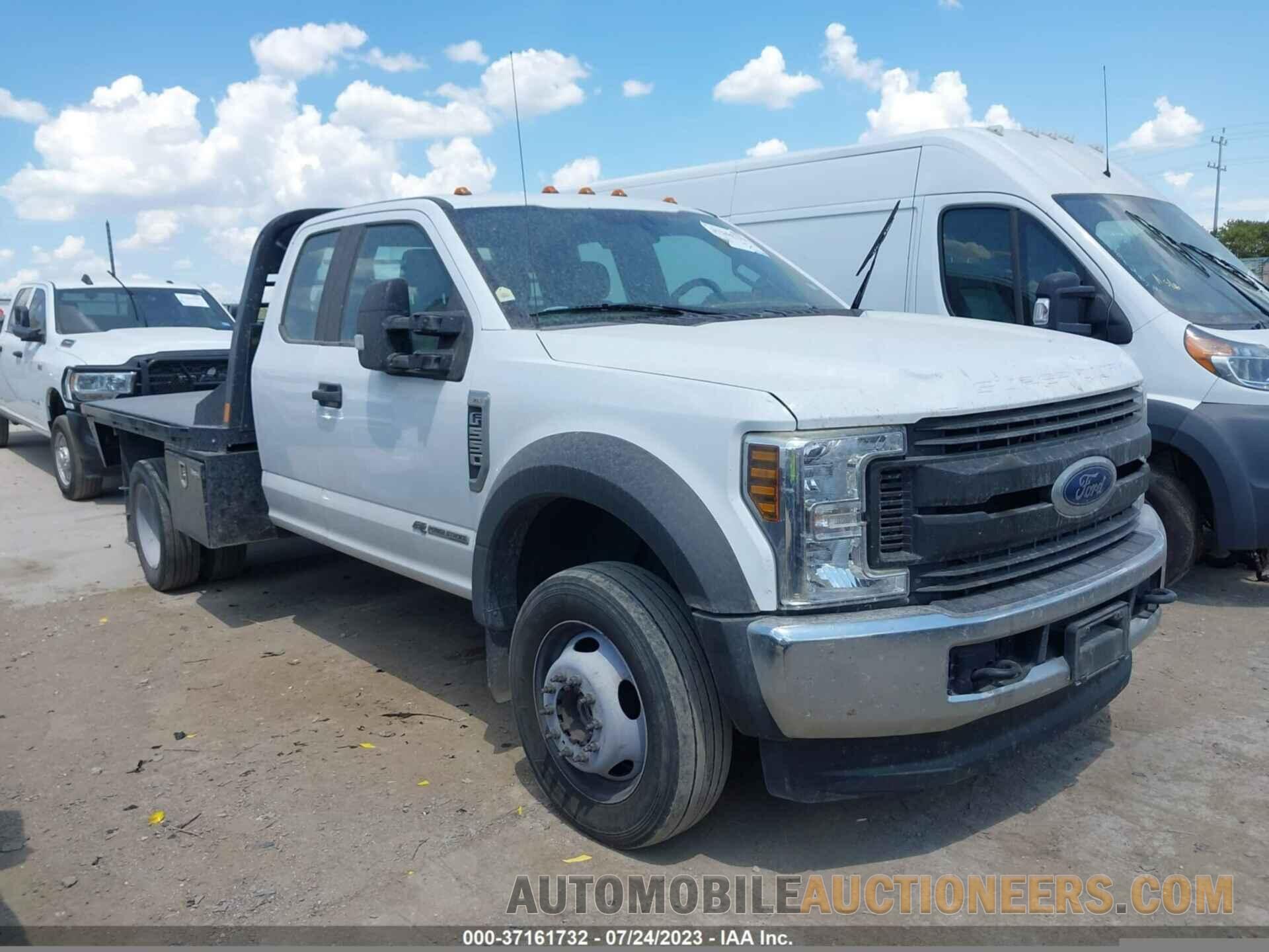 1FD0X5HT3KEC99959 FORD SUPER DUTY F-550 DRW 2019