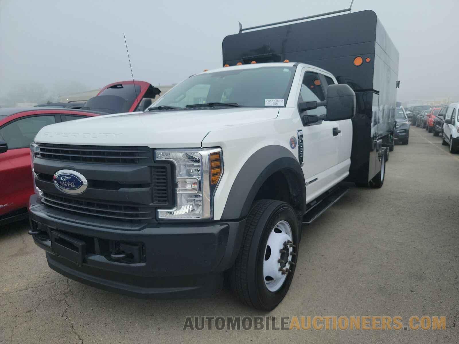 1FD0X5HT9KED70856 Ford Super Duty F-550 2019