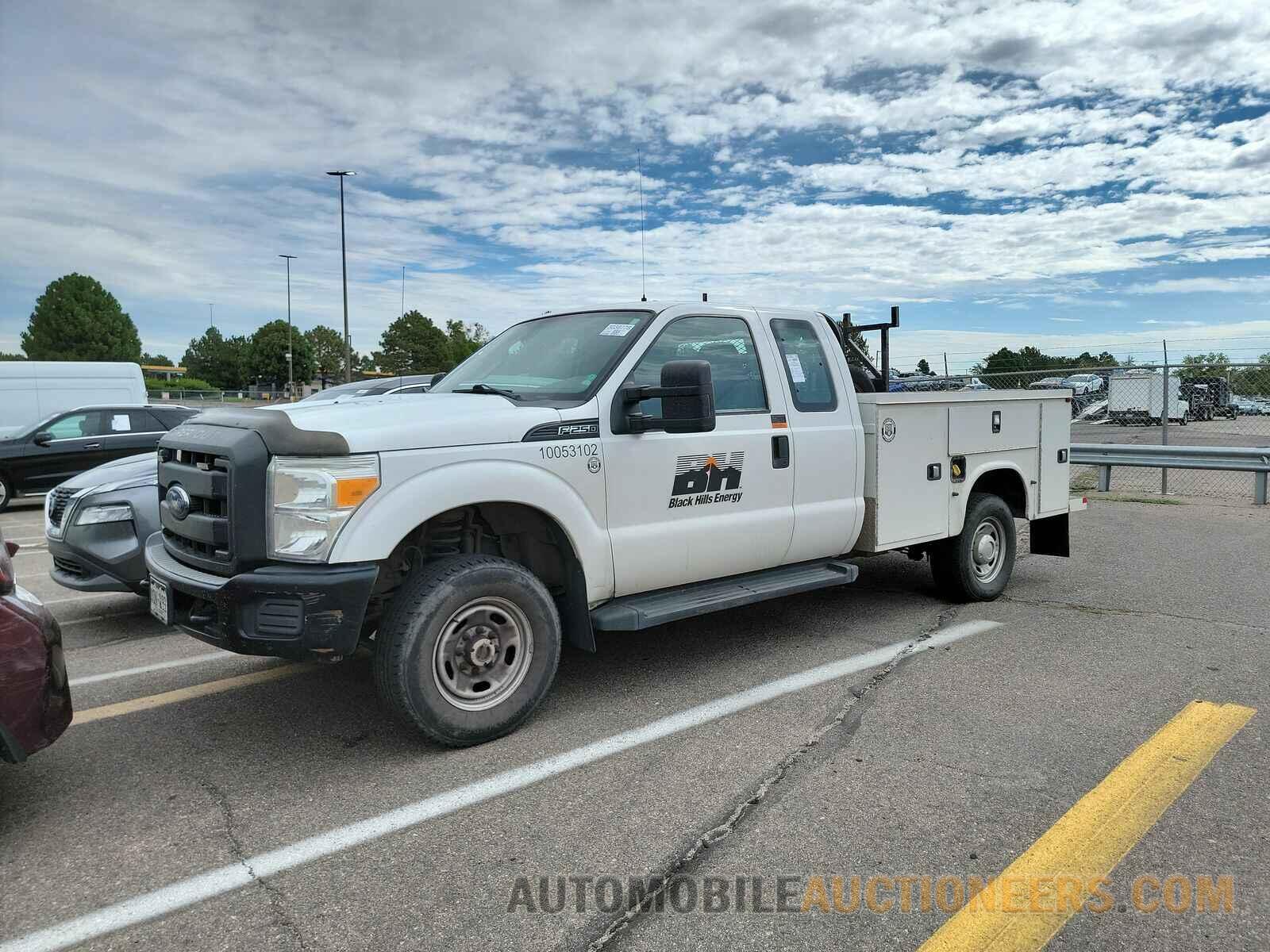 1FD7X2B68FEA77715 Ford Super Duty F-250 2015