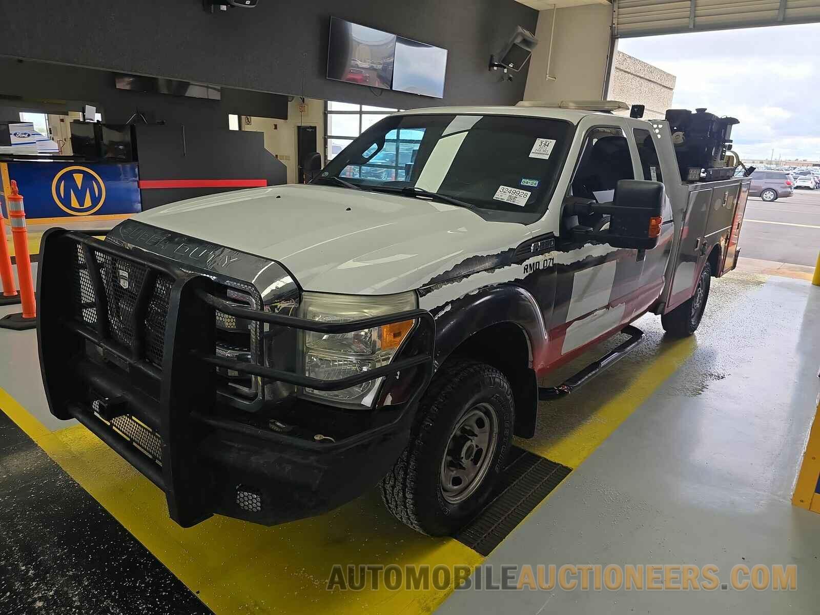 1FD7X2BT8FEB33481 Ford Super Duty F-250 2015