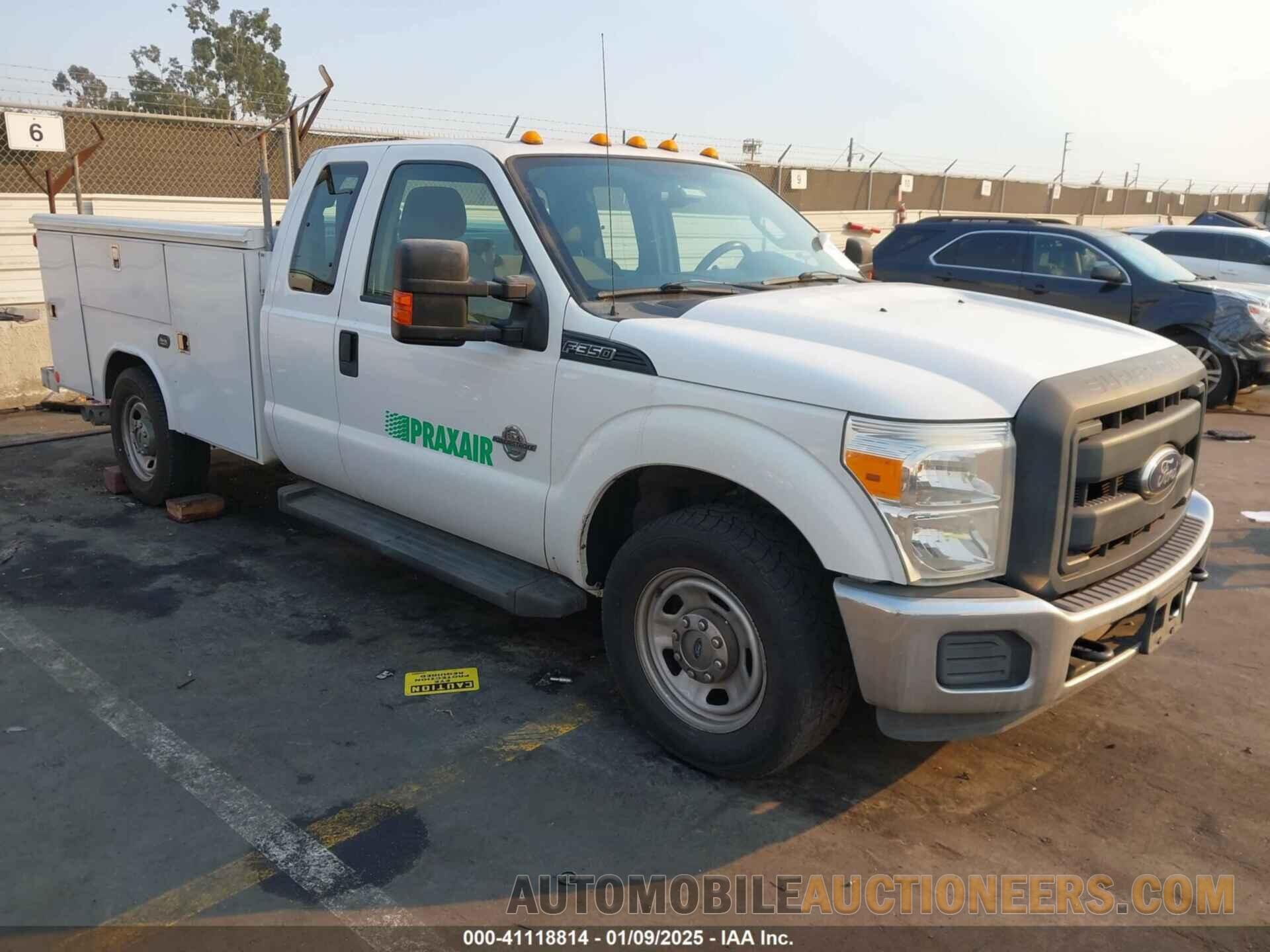 1FD7X3ET6EEA93403 FORD F-350 CHASSIS 2014