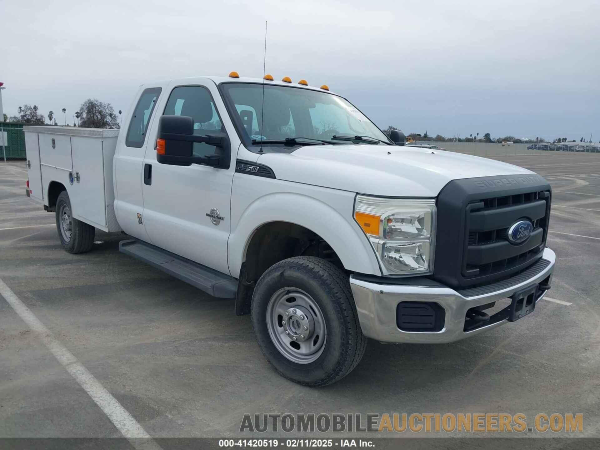 1FD7X3FT4FED31393 FORD F-350 CHASSIS 2015