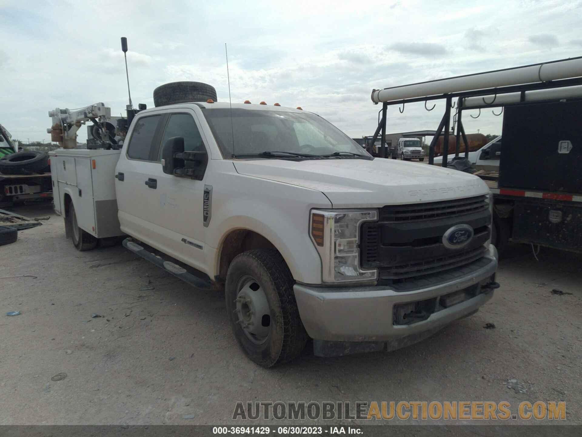 1FD8W3GT5JEC24335 FORD SUPER DUTY F-350 DRW 2018