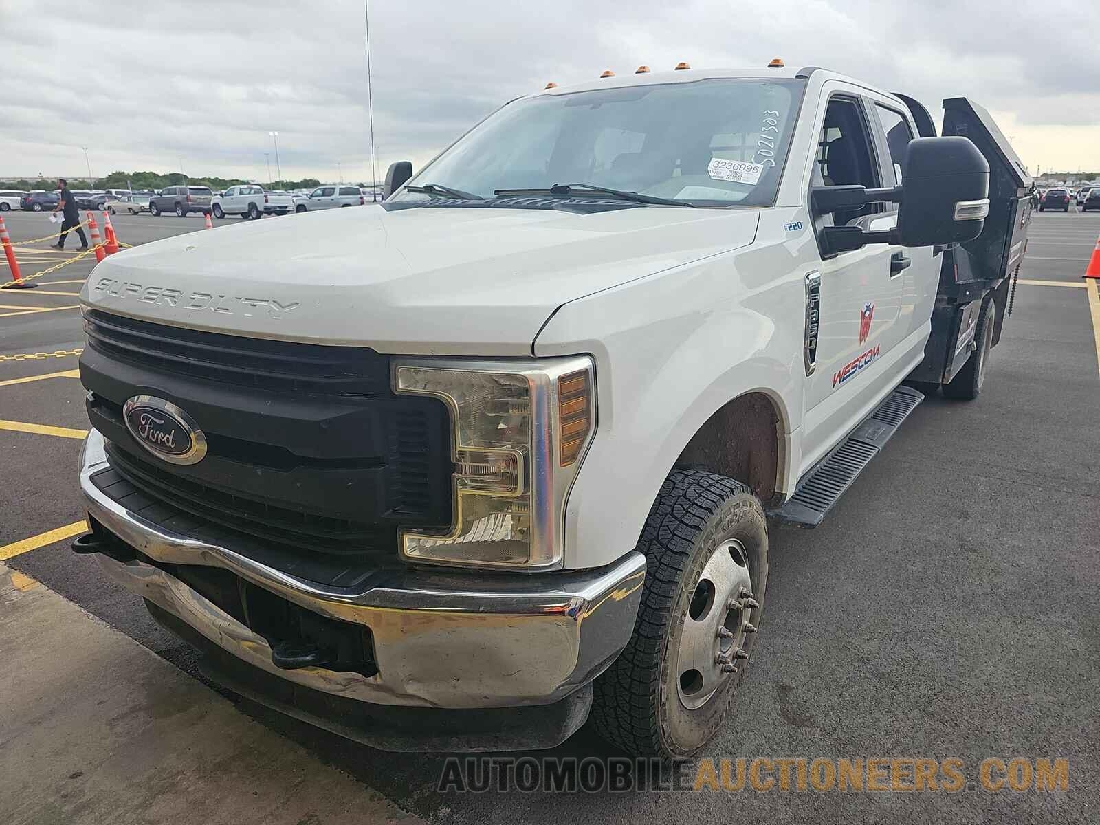 1FD8W3H62KEG03965 Ford Super Duty 2019