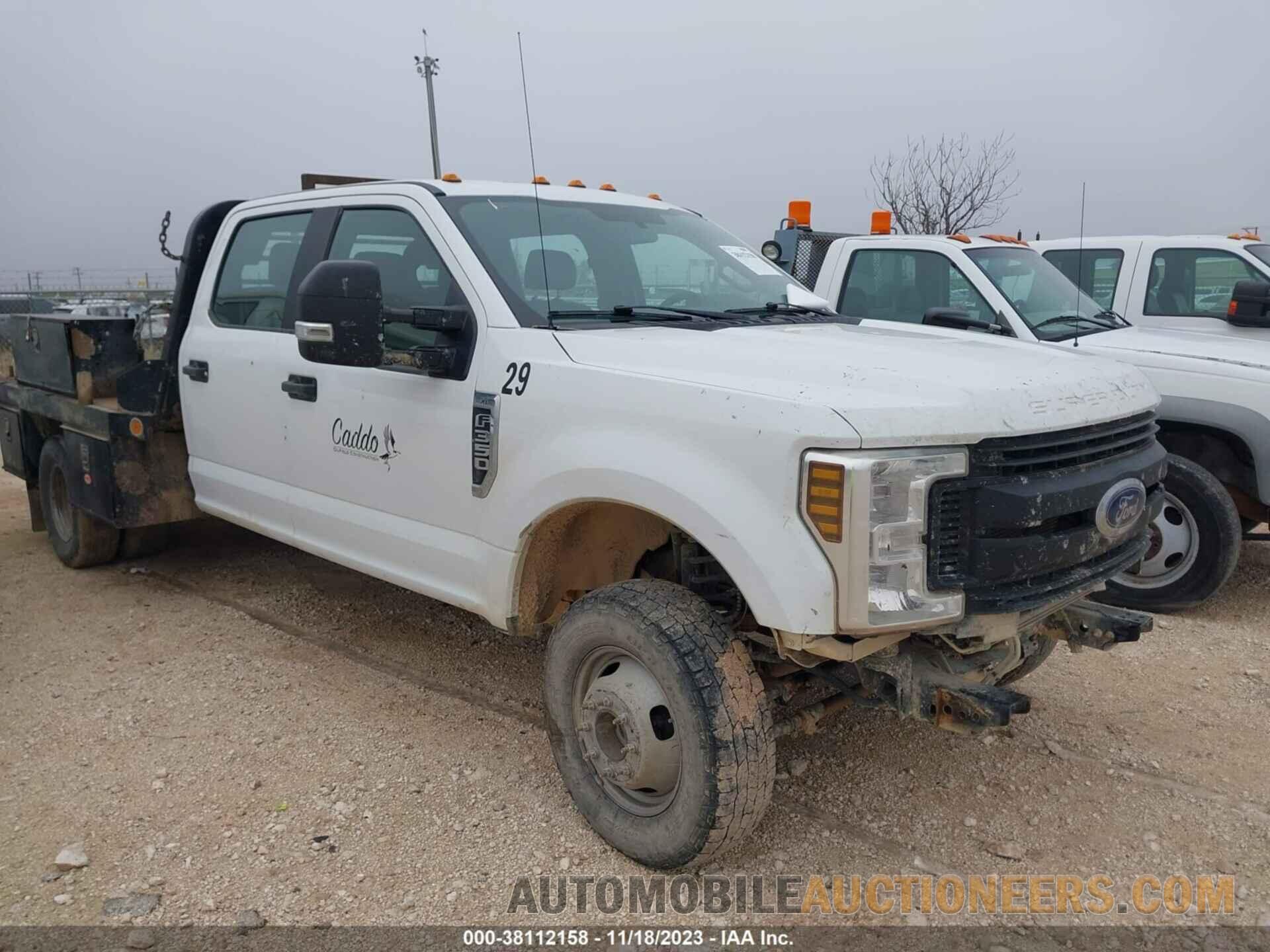 1FD8W3H6XKEE92159 FORD F-350 CHASSIS 2019