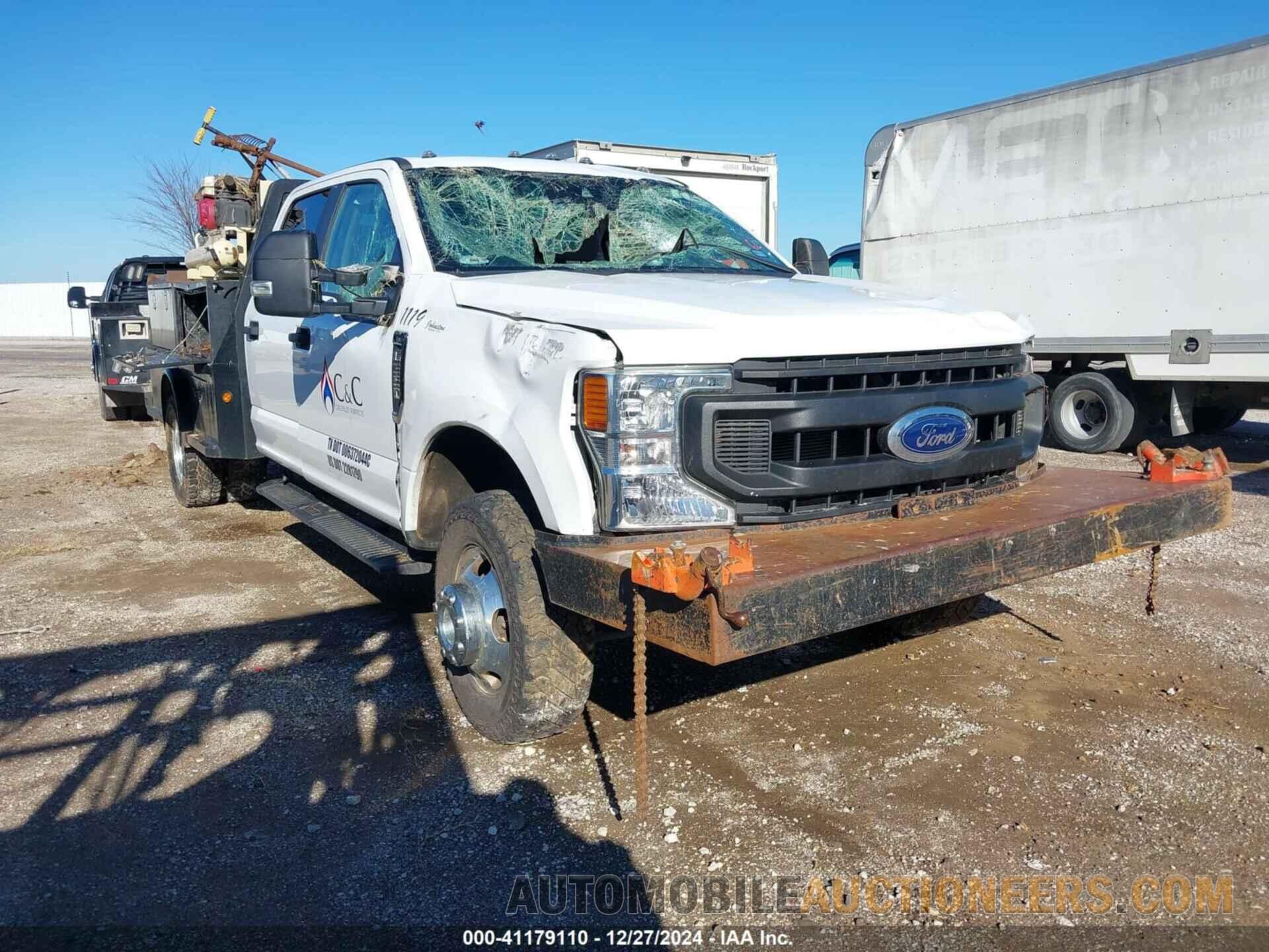 1FD8W3HN4NEE68824 FORD F-350 CHASSIS 2022