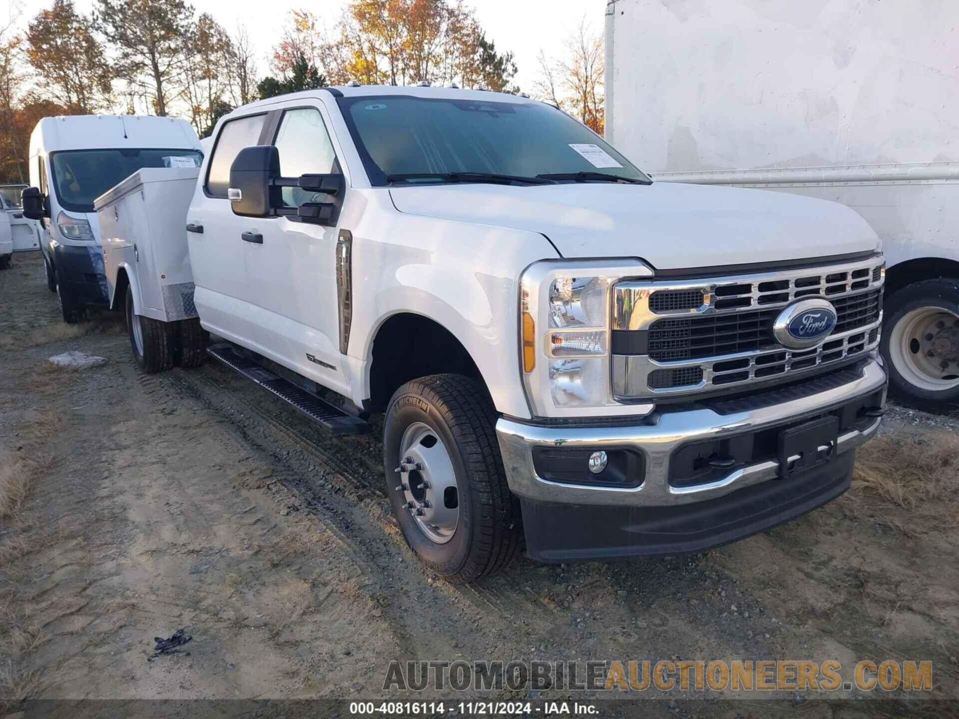 1FD8W3HT0REE15719 FORD F-350 CHASSIS 2024