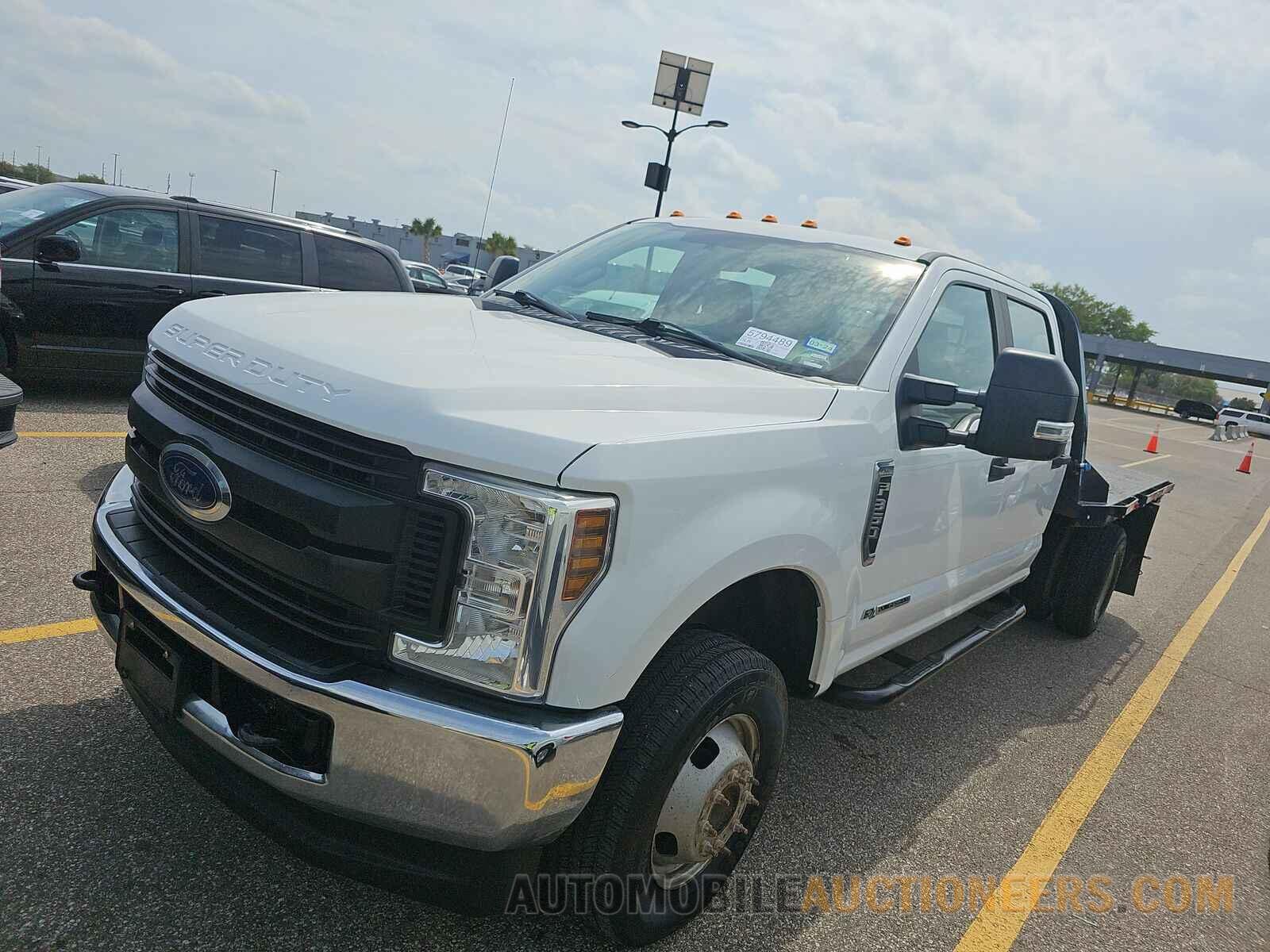 1FD8W3HT1JEB97729 Ford Super Duty 2018