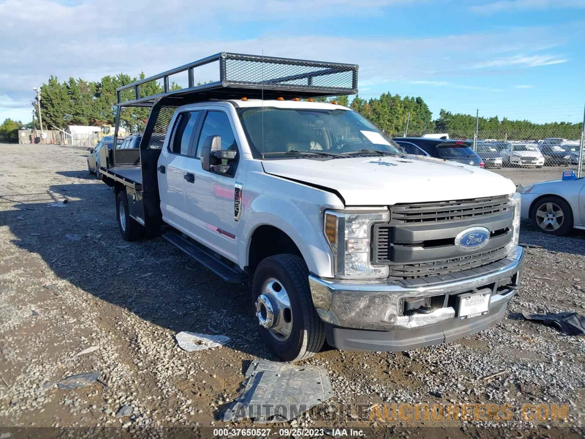 1FD8W3HT4KEG53496 FORD F-350 CHASSIS 2019