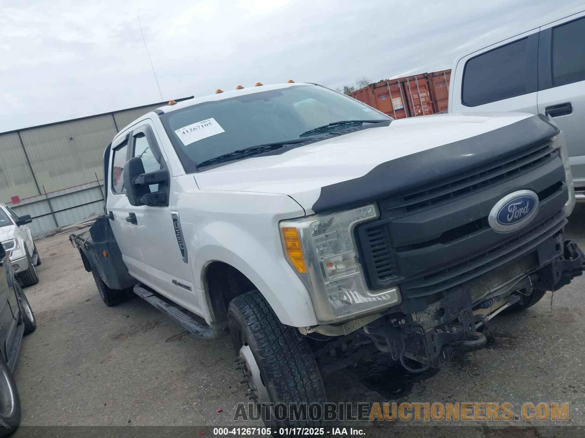 1FD8W3HT7HEB76118 FORD F-350 CHASSIS 2017