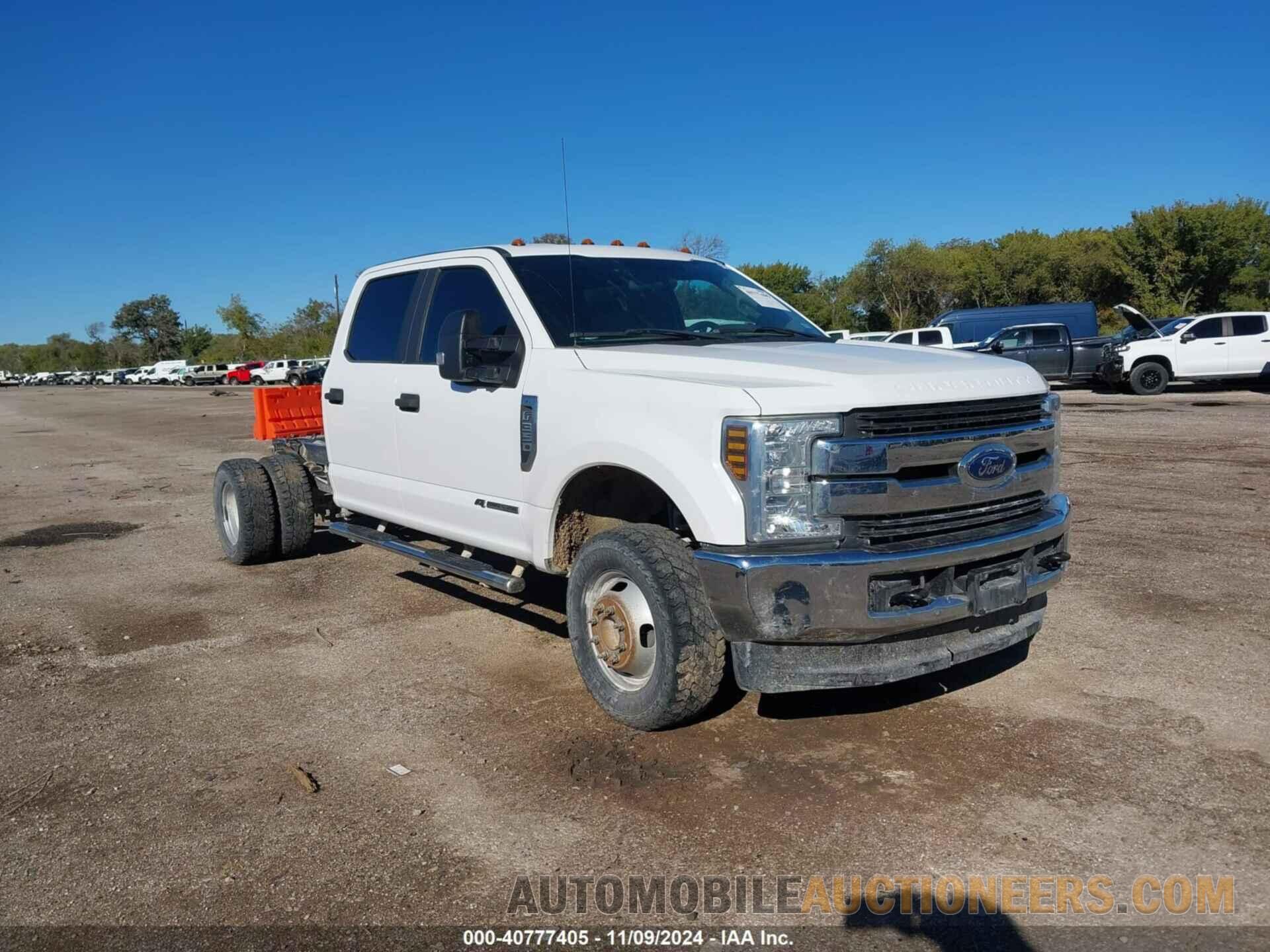 1FD8W3HT9KEE02599 FORD F-350 CHASSIS 2019