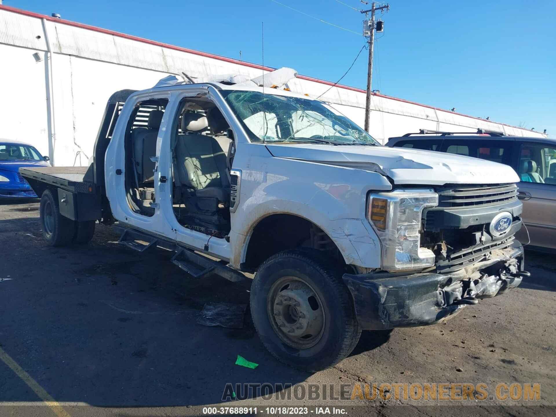 1FD8W3HT9KEF58755 FORD F-350 CHASSIS 2019