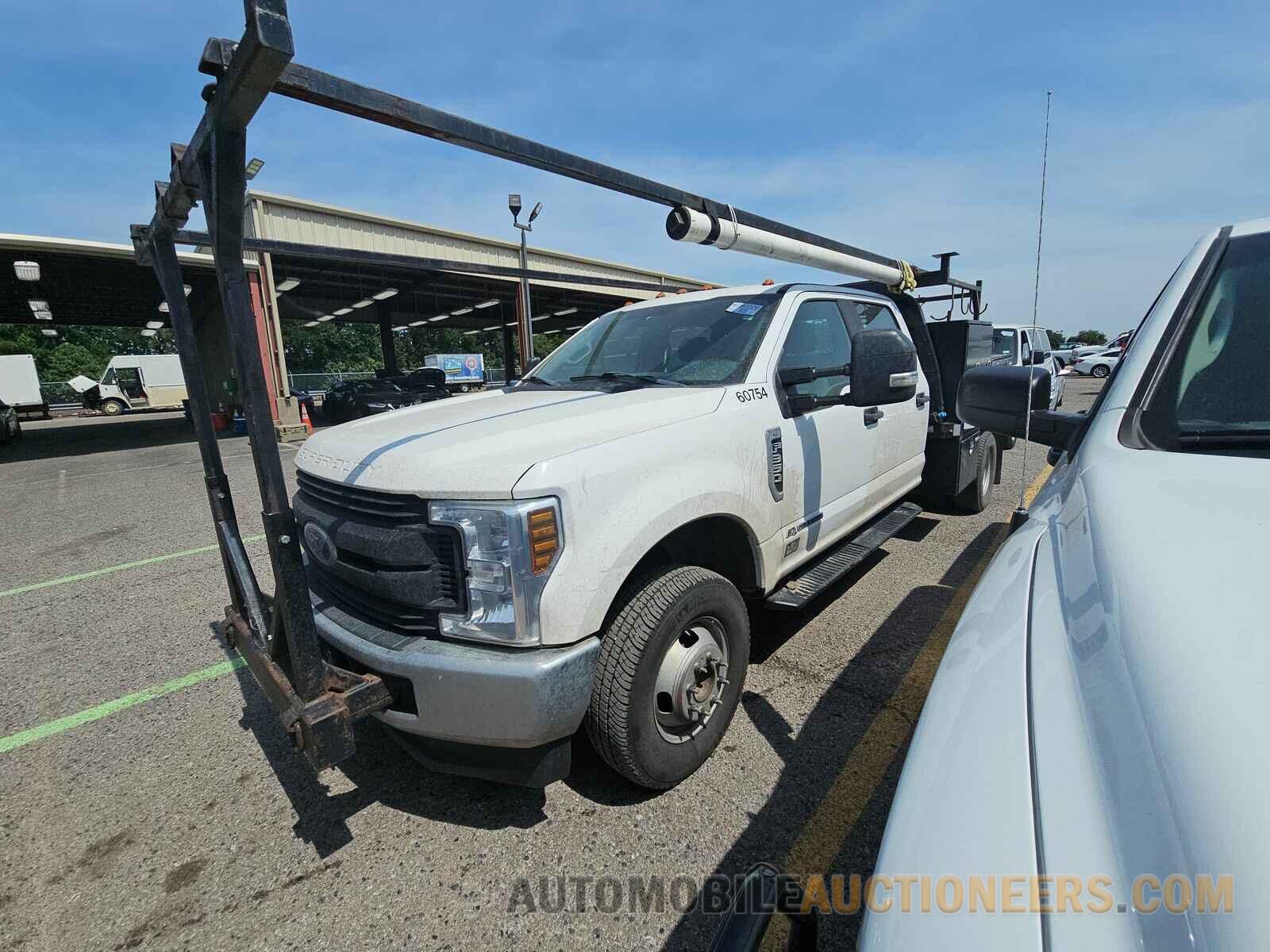 1FD8W3HTXKEE60754 Ford Super Duty 2019