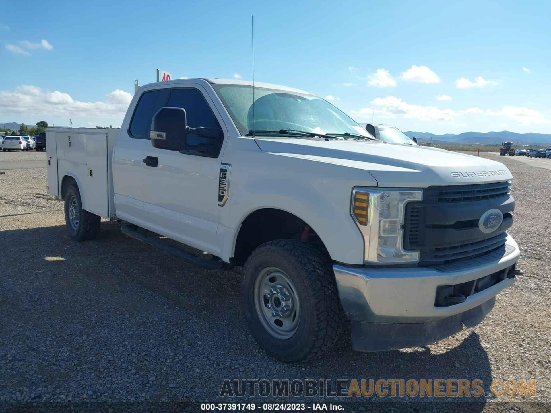 1FD8X3B64KEE67909 FORD SUPER DUTY F-350 SRW 2019