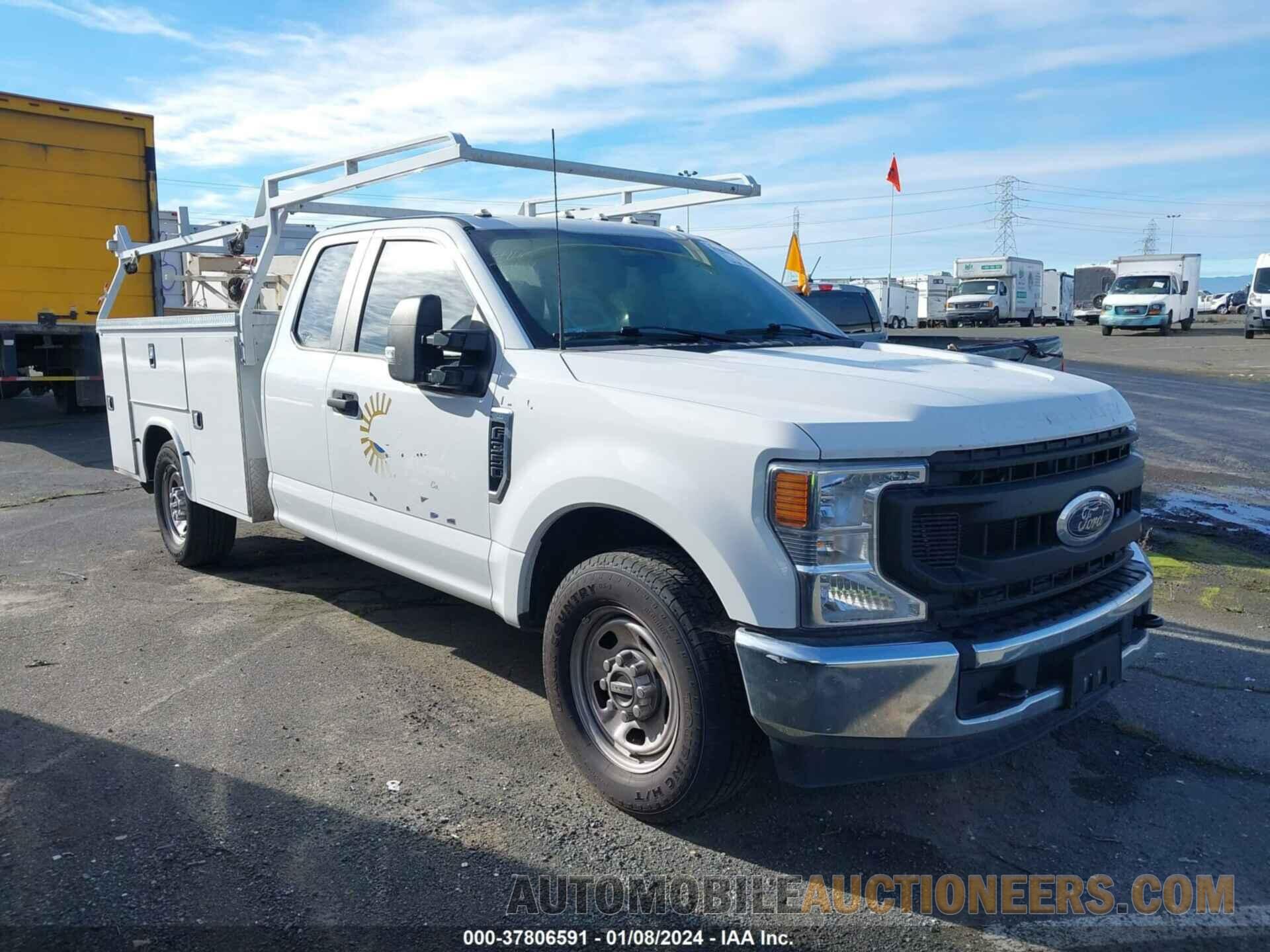 1FD8X3E63NEC66955 FORD F-350 CHASSIS 2022