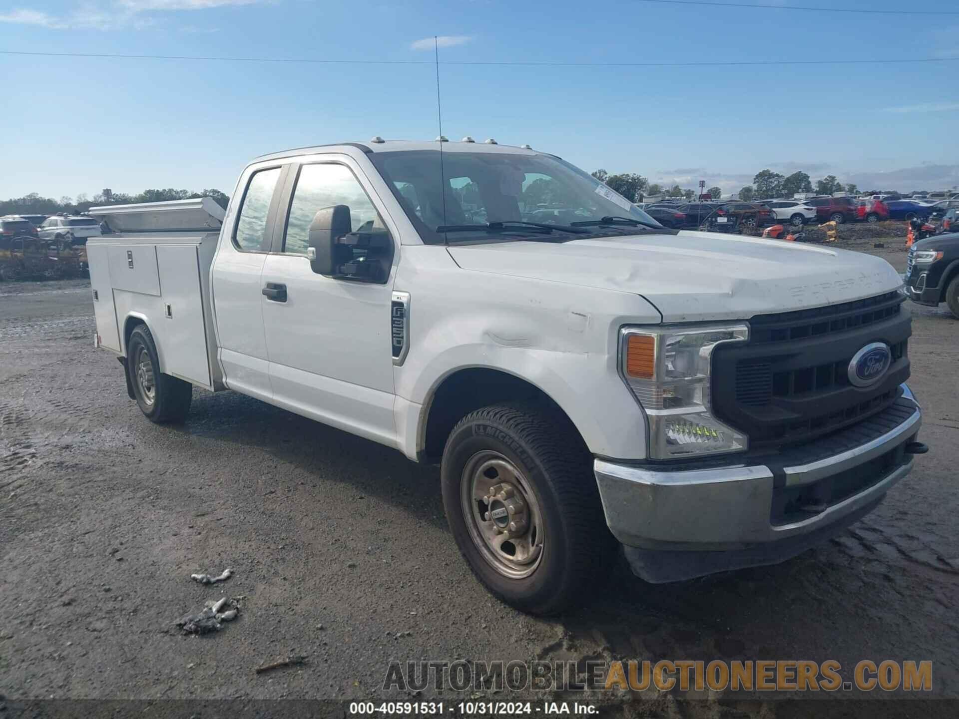 1FD8X3E6XLEC72622 FORD F-350 CHASSIS 2020