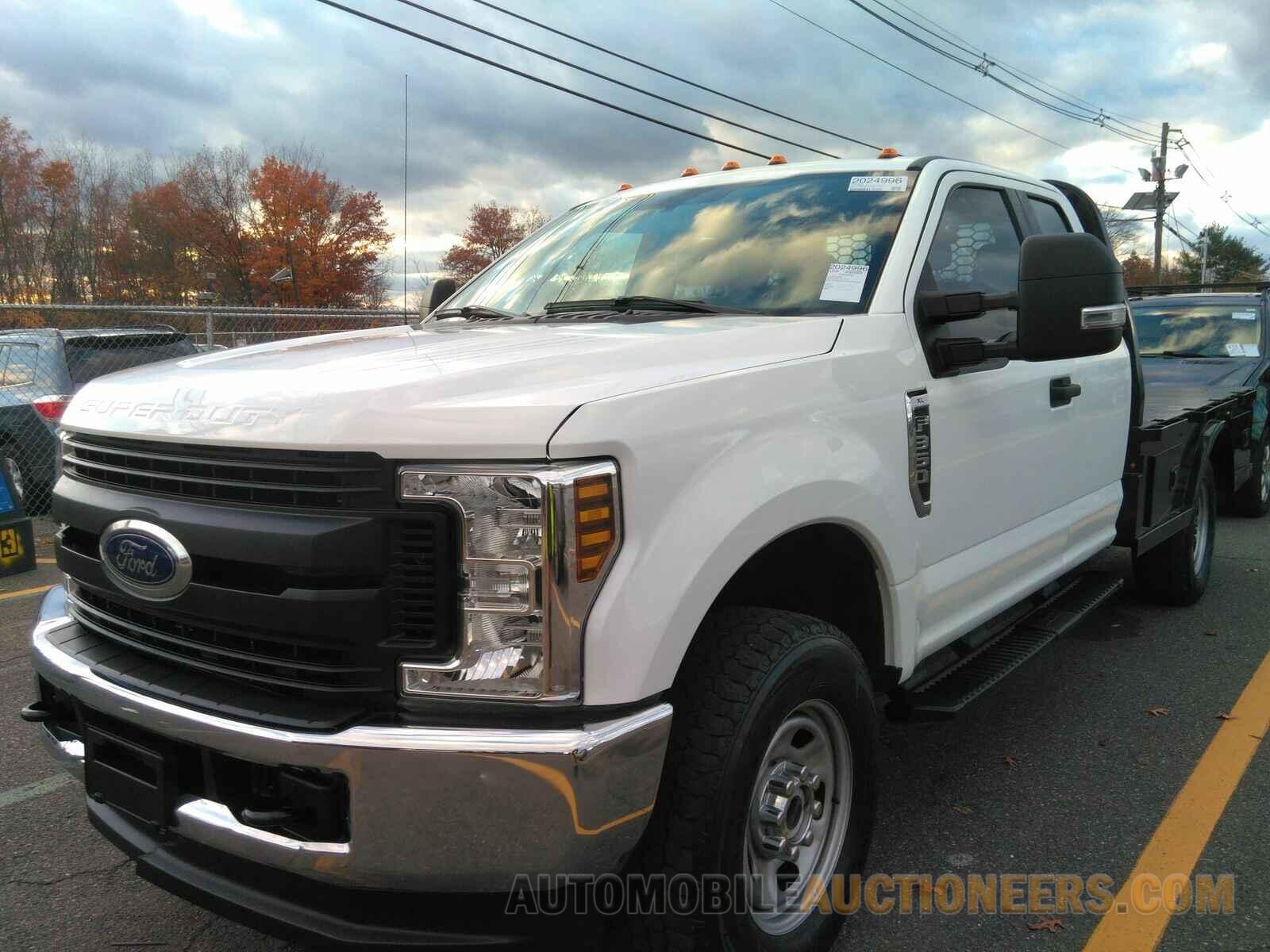 1FD8X3F69KEE27030 Ford Super Duty F-350 SRW 2019