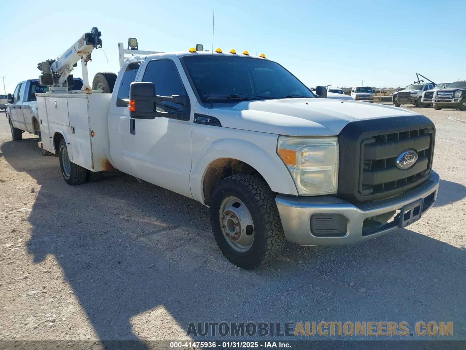 1FD8X3G66BEC21856 FORD F-350 CHASSIS 2011