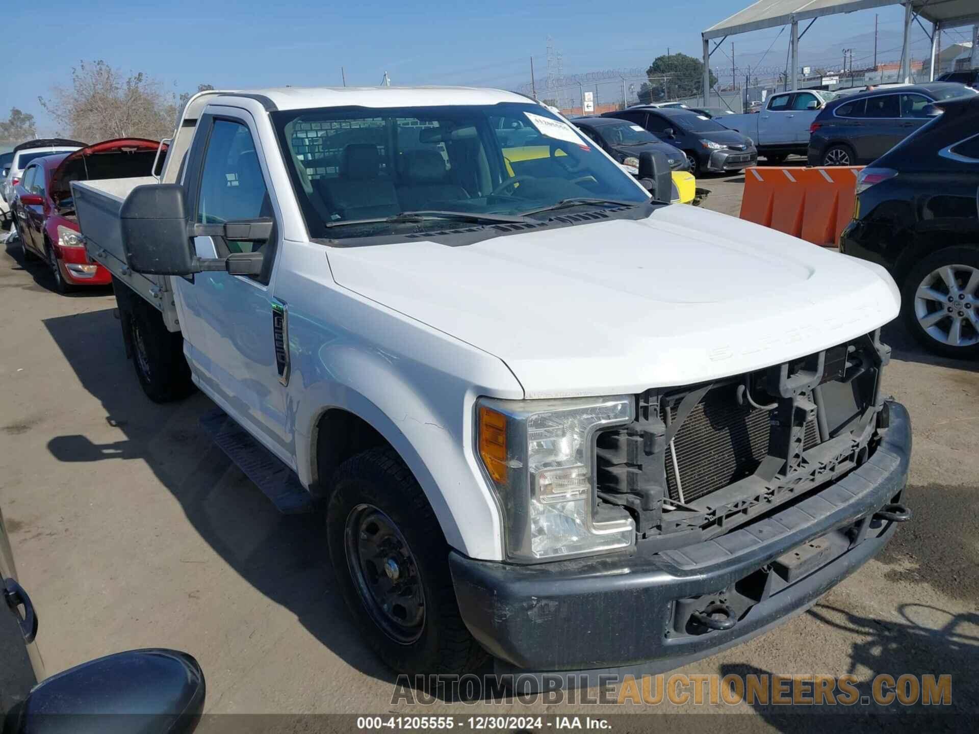 1FDBF2A61HEC86652 FORD F-250 2017