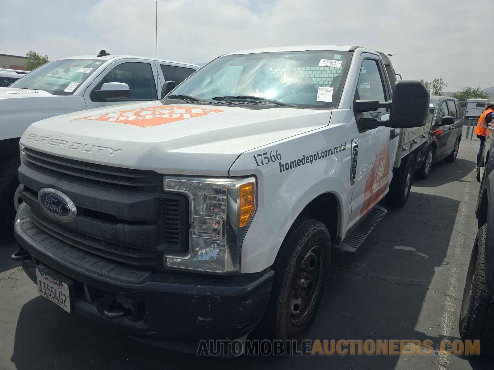 1FDBF2A62HEC86675 Ford Super Duty F-250 2017