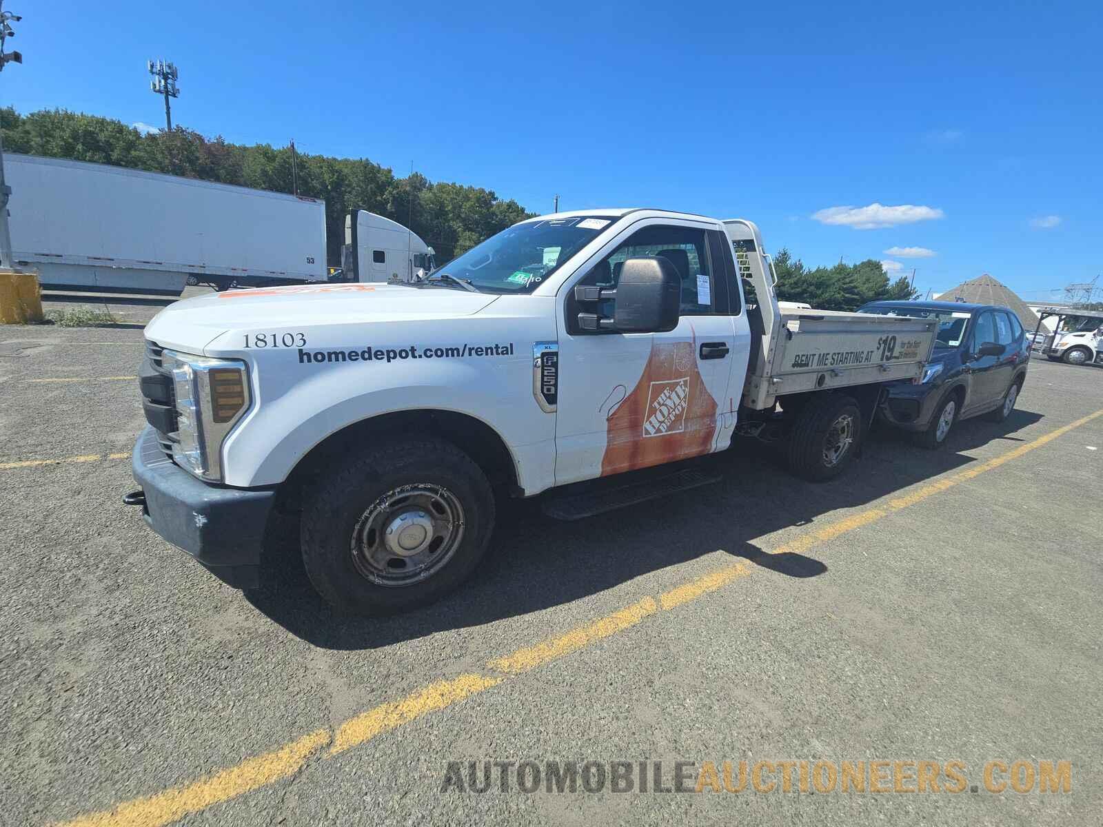 1FDBF2A63JEC26913 Ford Super Duty F-250 2018