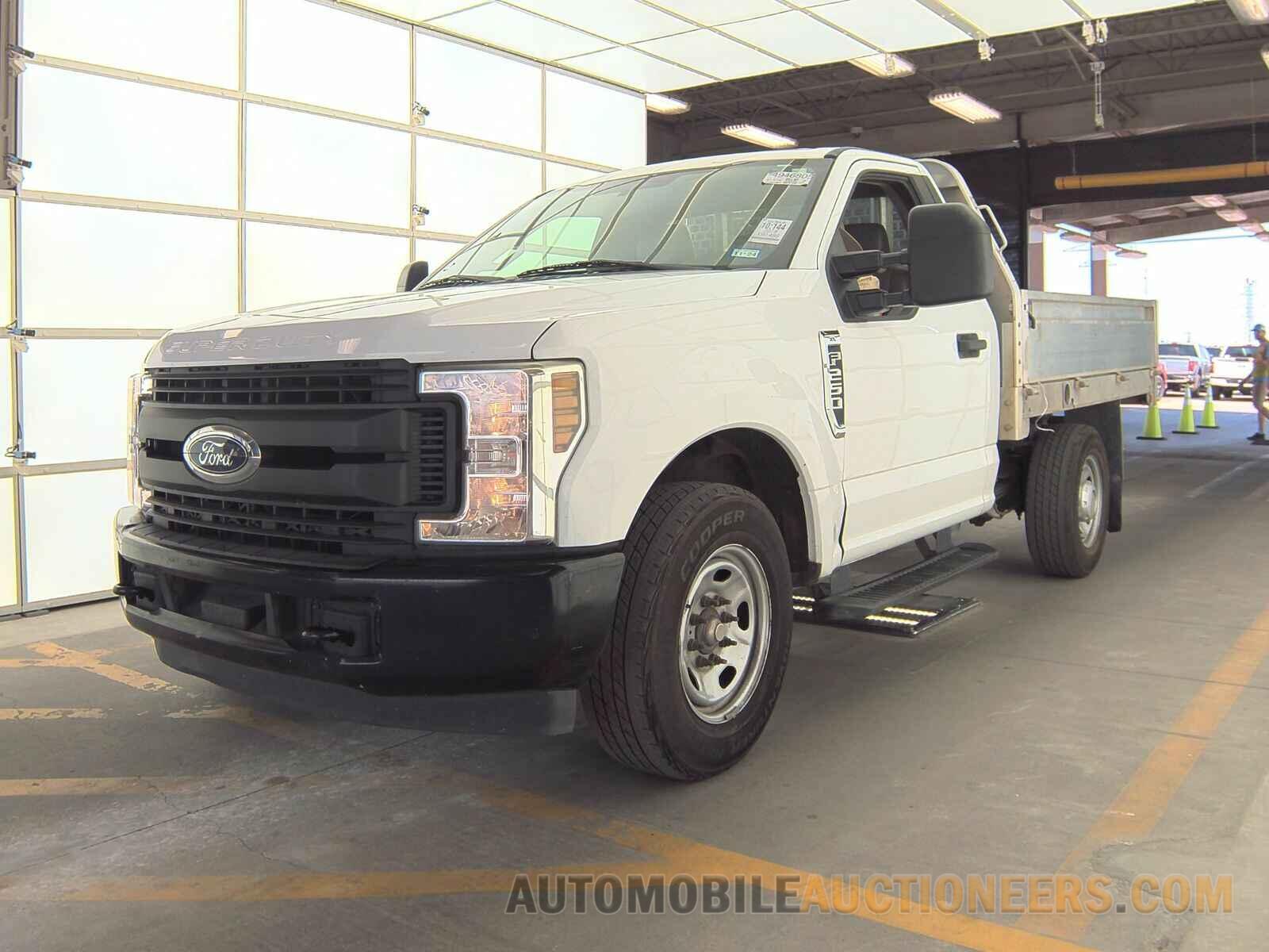 1FDBF2A66JEC27019 Ford Super Duty F-250 2018