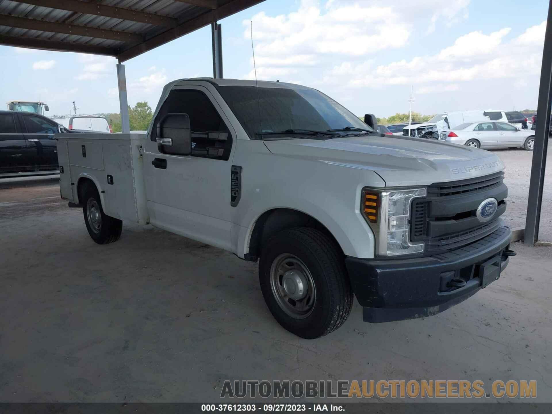 1FDBF2A69KED15550 FORD SUPER DUTY F-250 SRW 2019