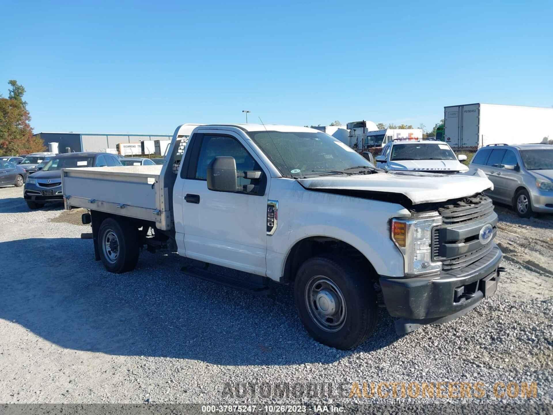 1FDBF2A6XKED44605 FORD SUPER DUTY F-250 SRW 2019