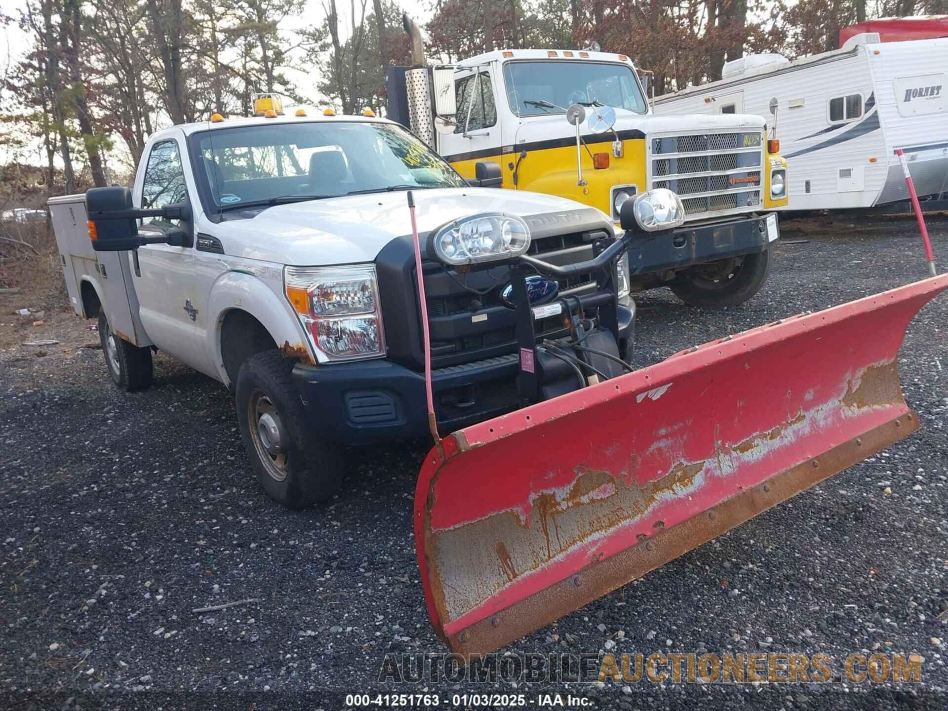 1FDBF3BT1BEC95756 FORD F-350 2011