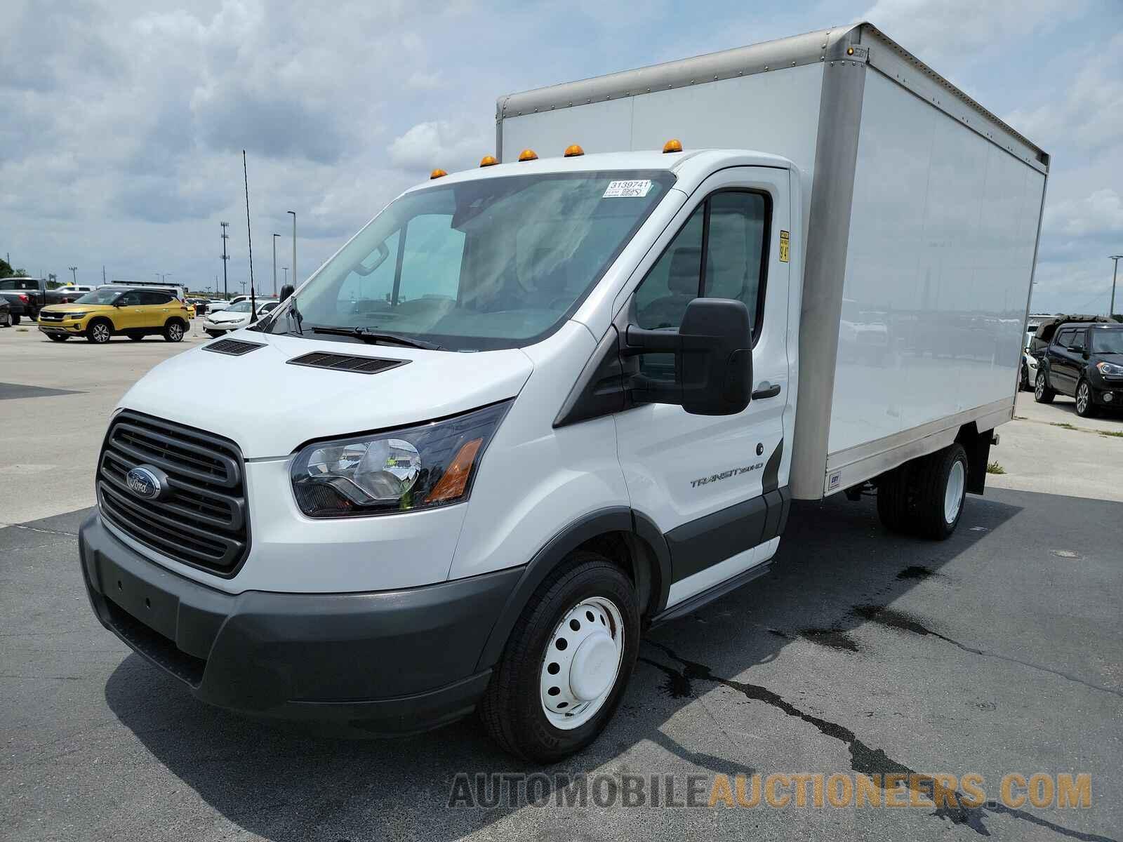 1FDBF8ZM1HKA82182 Ford Transit 350 2017