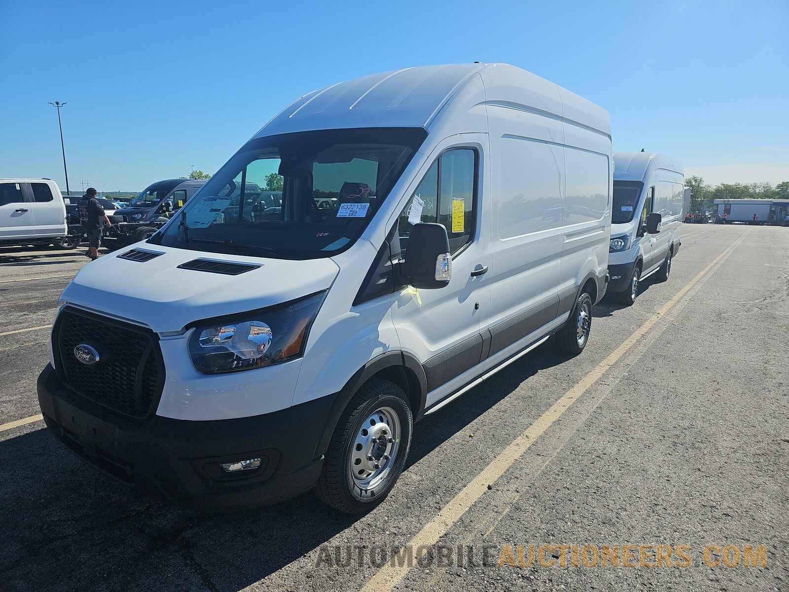 1FDBW1XG0RKA38101 Ford Transit 3 2024