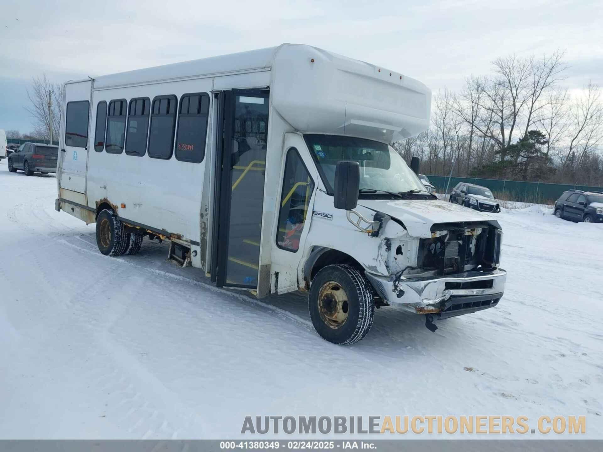 1FDFE4FS3HDC14413 FORD E-450 CUTAWAY 2017