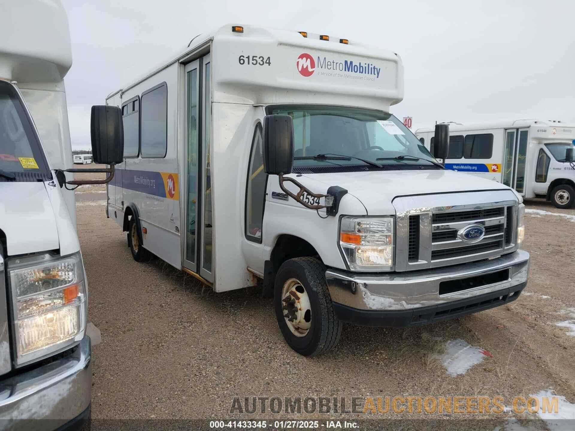 1FDFE4FS7HDC36981 FORD E-450 CUTAWAY 2017