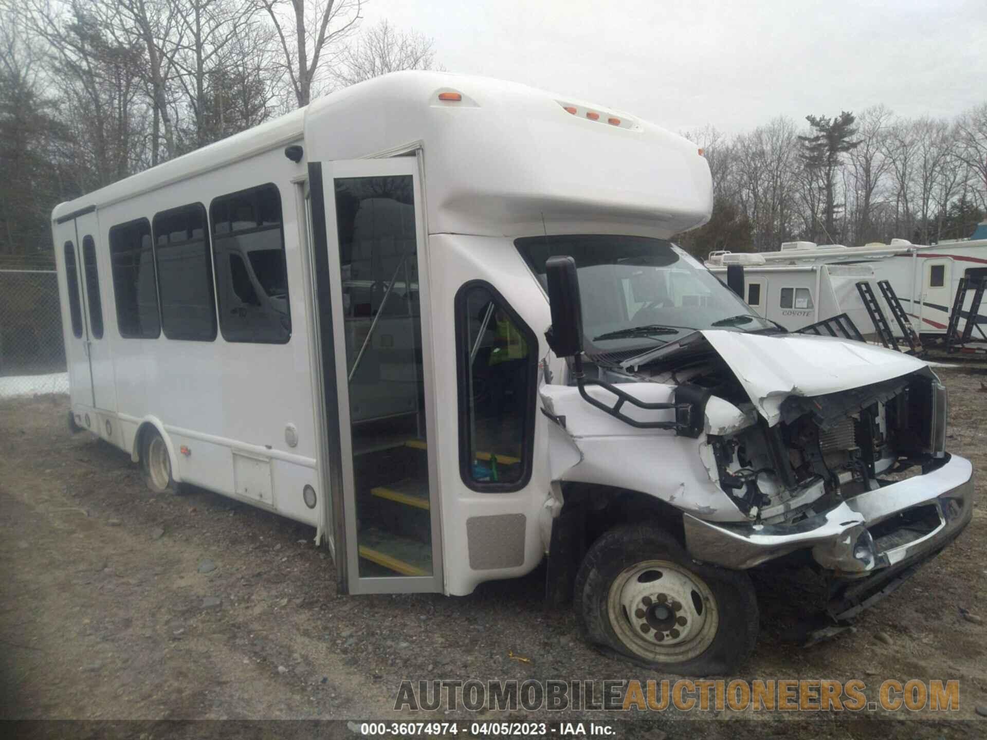 1FDFE4FS7KDC66263 FORD E-SERIES CUTAWAY 2019