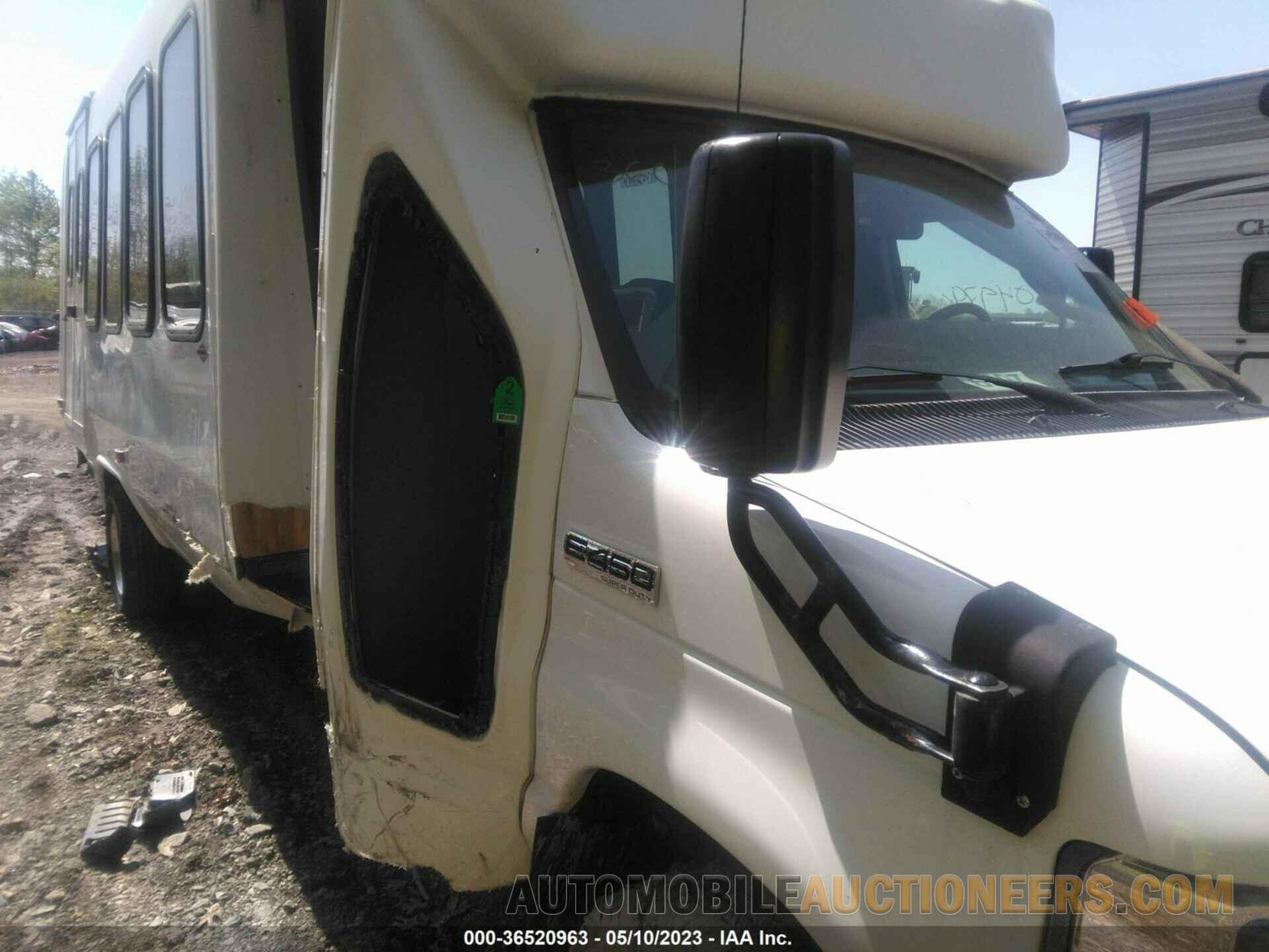 1FDFE4FS9KDC61226 FORD E-SERIES CUTAWAY 2019