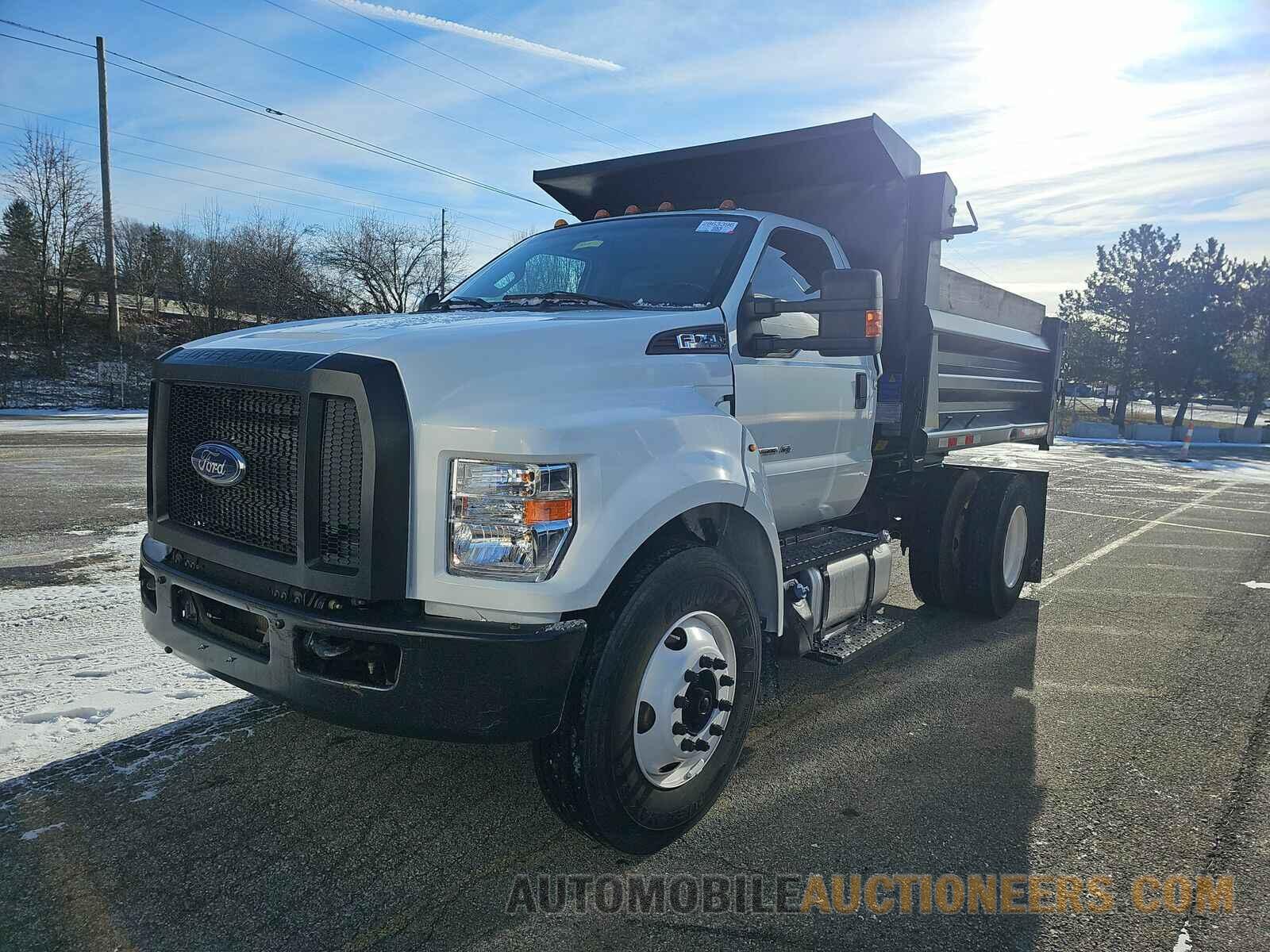 1FDNF7DCXNDF00681 Ford F-750 2022