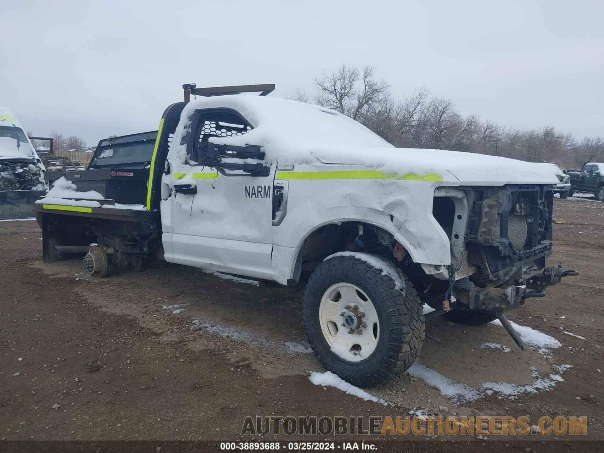 1FDRF3F69MED42022 FORD F-350 CHASSIS 2021