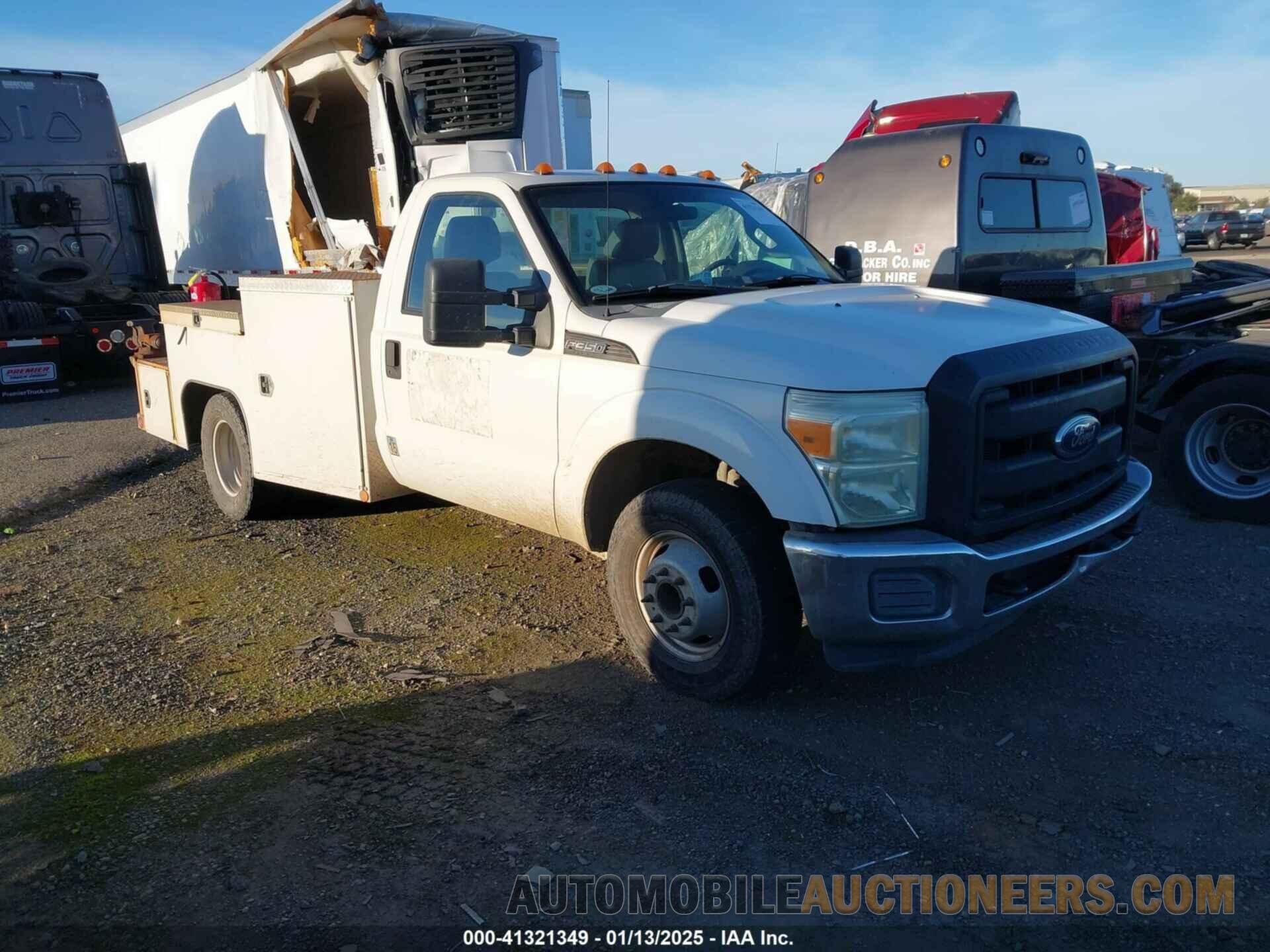 1FDRF3G64BEB92591 FORD F-350 CHASSIS 2011