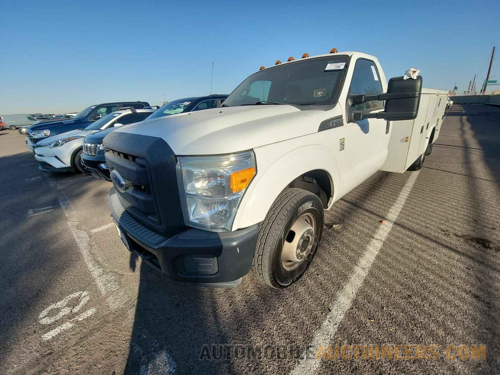 1FDRF3G6XFED19978 Ford Super Duty 2015