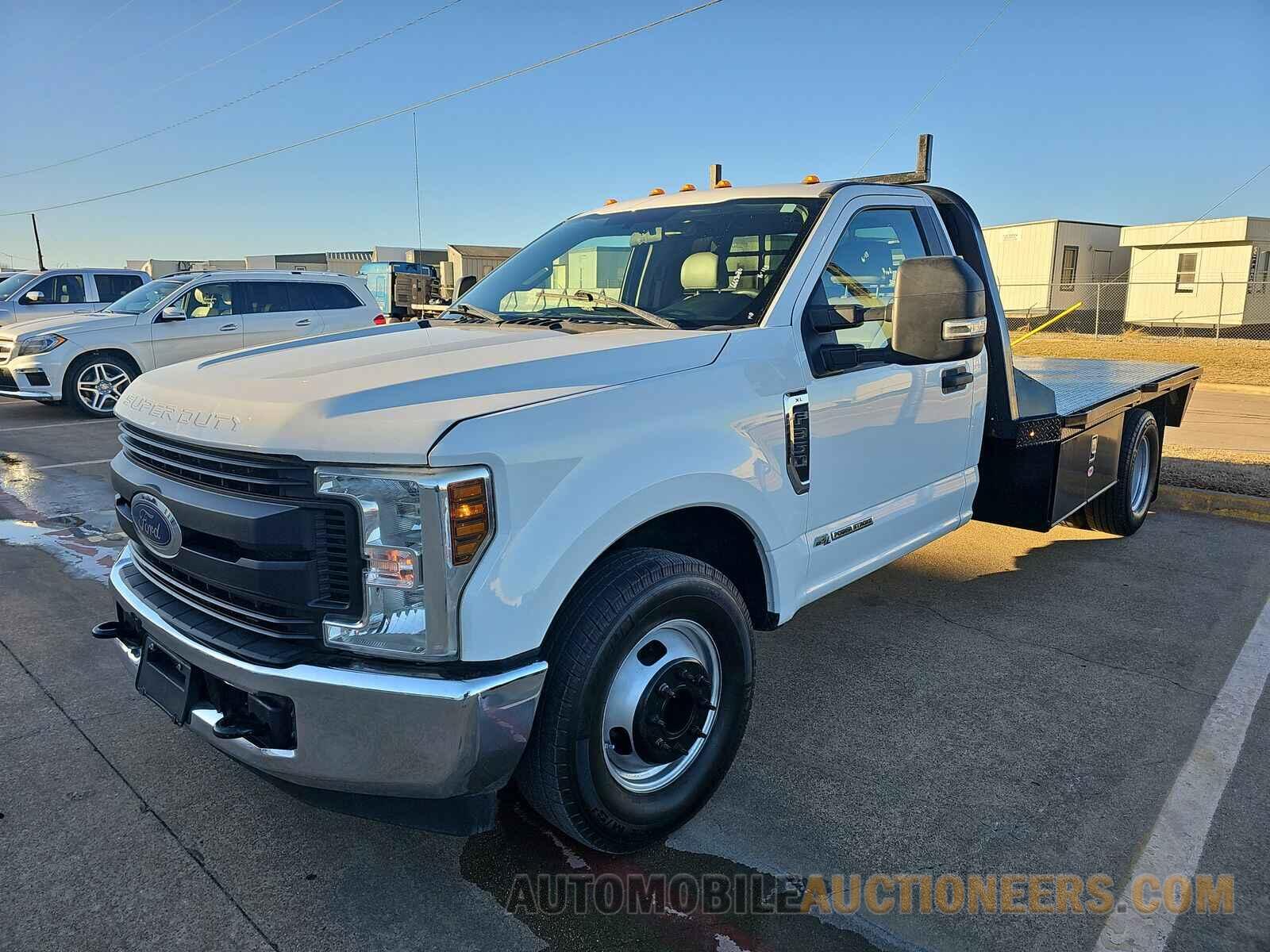 1FDRF3GT8KEG38957 Ford Super Duty 2019