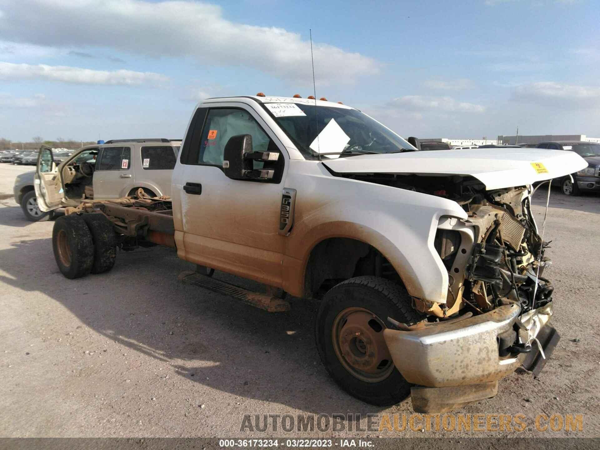 1FDRF3H62KEE92144 FORD SUPER DUTY F-350 DRW 2019