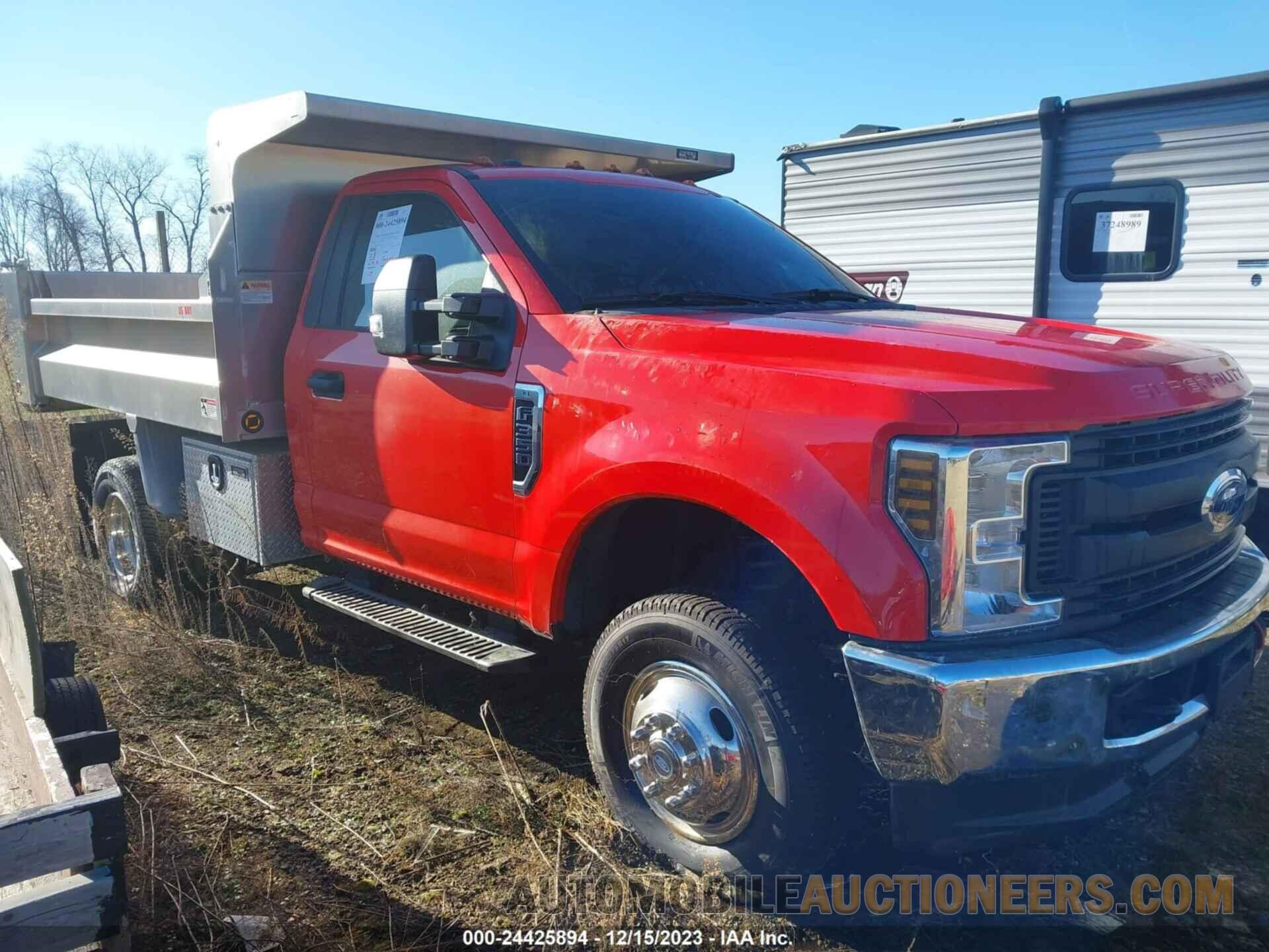 1FDRF3H66JDA01269 FORD F-350 CHASSIS 2018