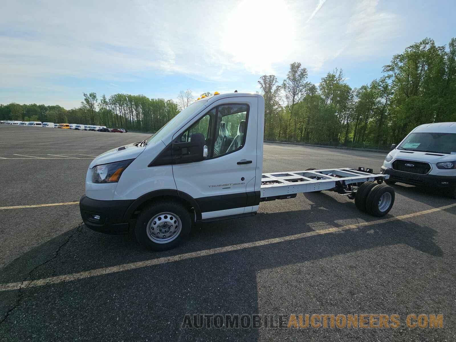 1FDRU6ZG0RKA30093 Ford Transit 350 2024