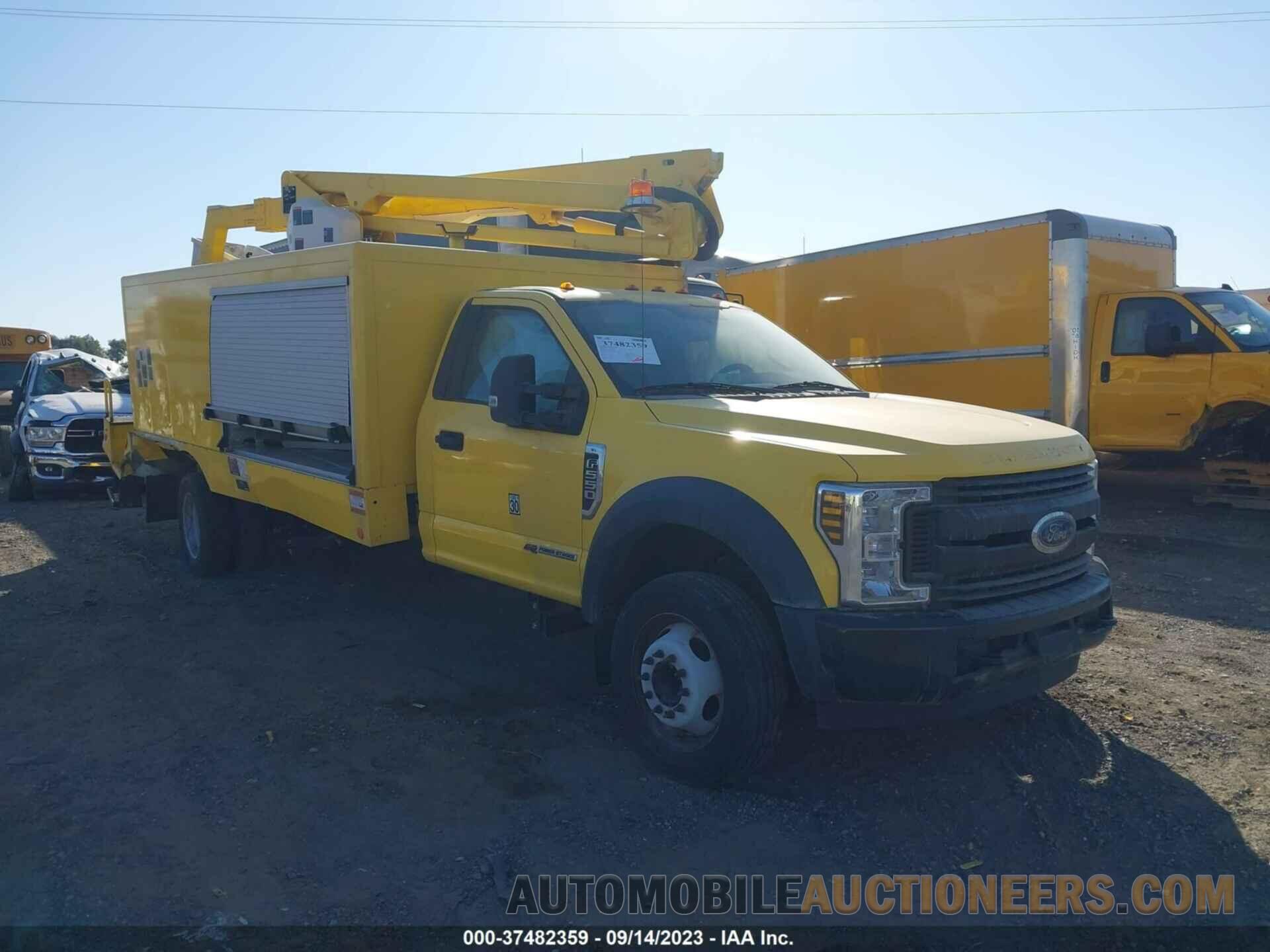 1FDUF5GT2KDA26555 FORD SUPER DUTY F-550 DRW 2019