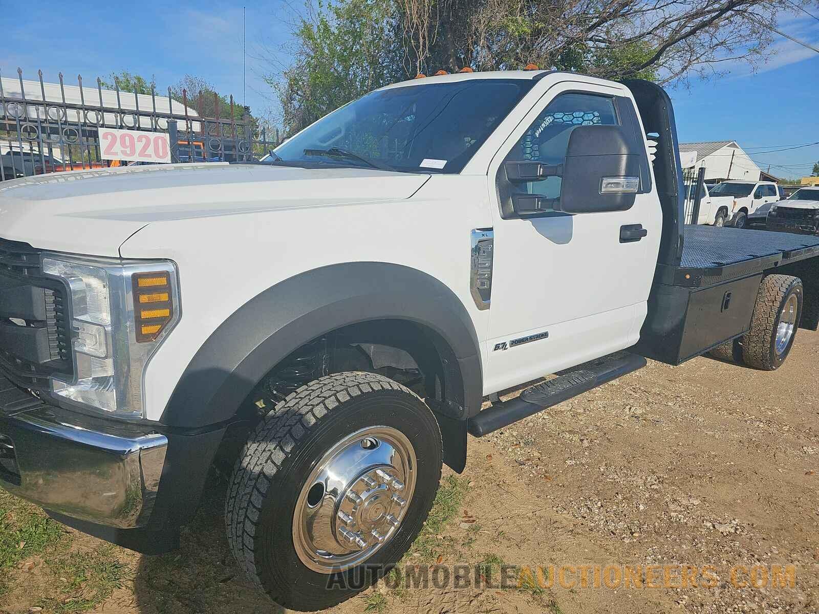 1FDUF5GT2KEE75535 Ford Super Duty F-550 2019