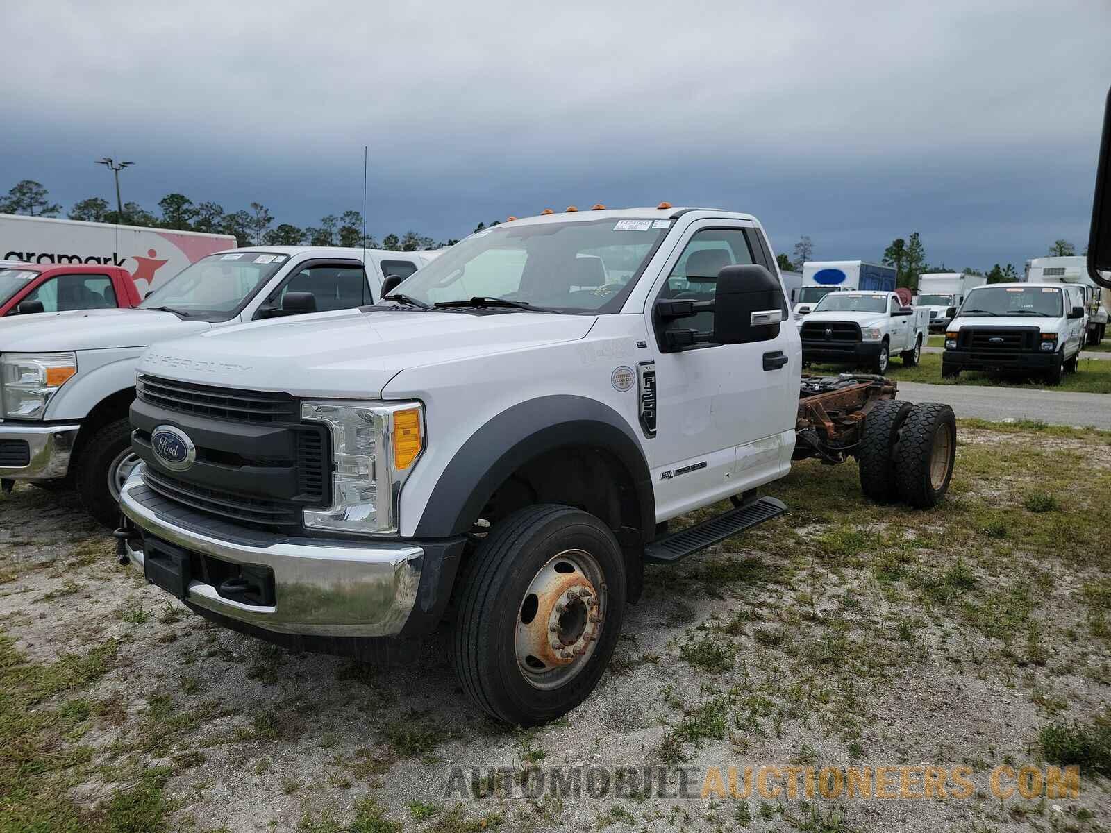 1FDUF5GT5HDA01920 Ford Super Duty F-550 2017