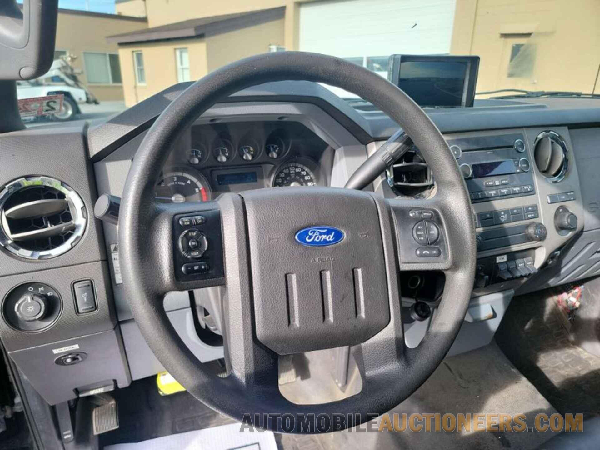 1FDUF5GY2GEB27768 FORD F550 2016